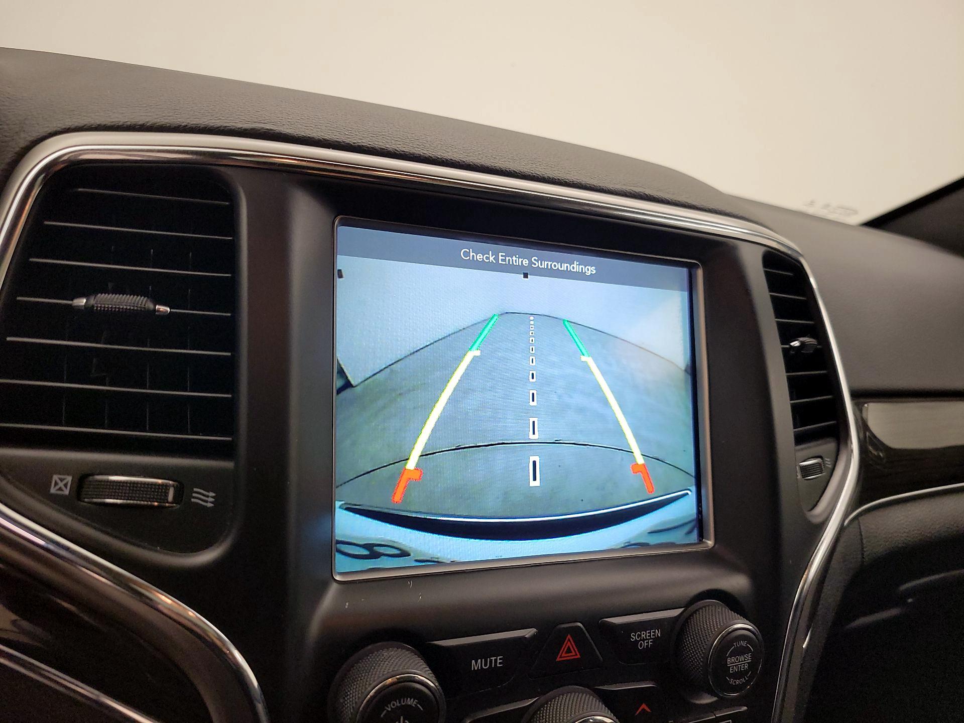 Thumbnail: 2018 Jeep Grand Cherokee - 14