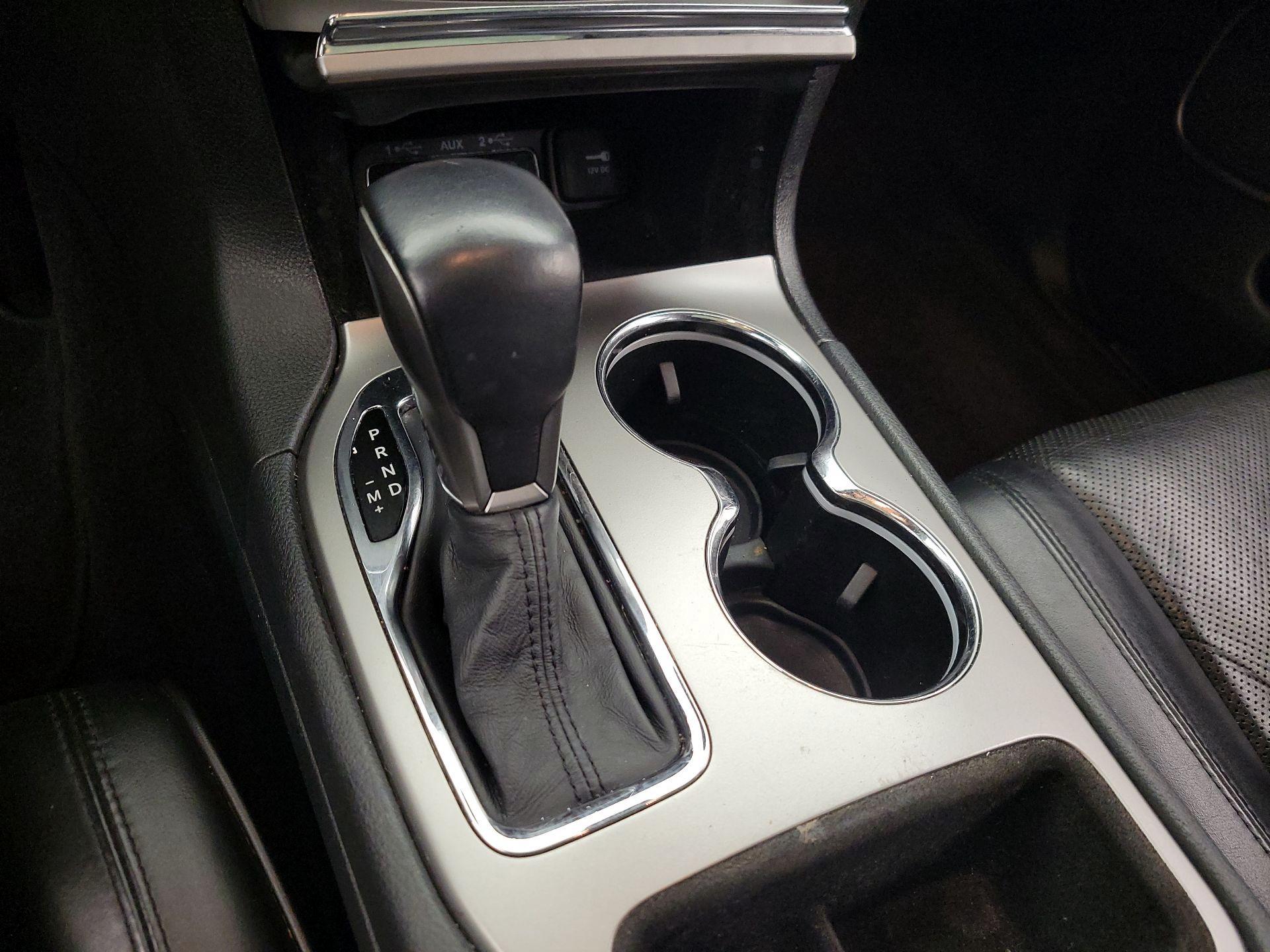 Thumbnail: 2018 Jeep Grand Cherokee - 17