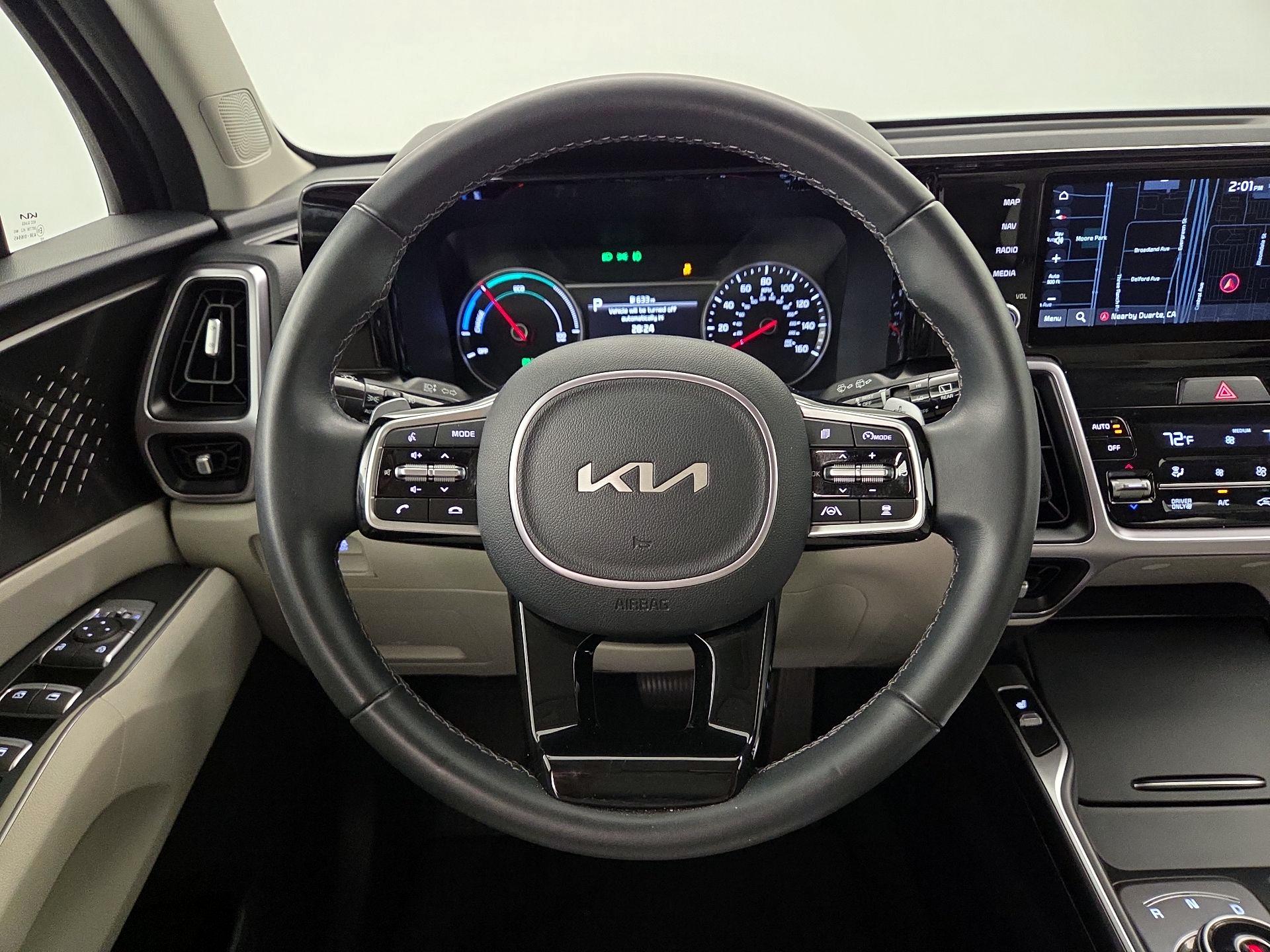 Thumbnail: 2023 Kia Sorento - 10
