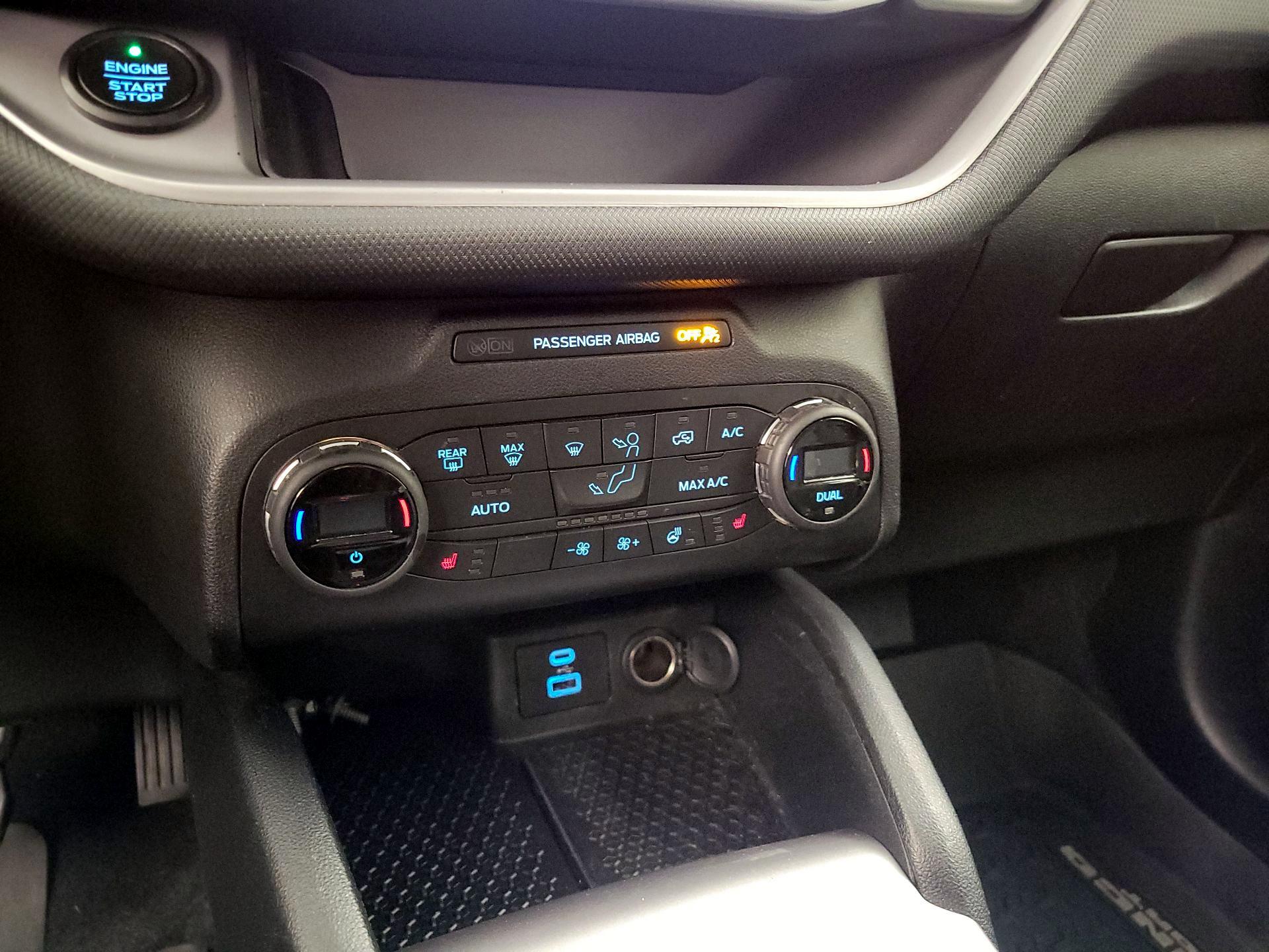 Thumbnail: 2021 Ford Bronco Sport - 16