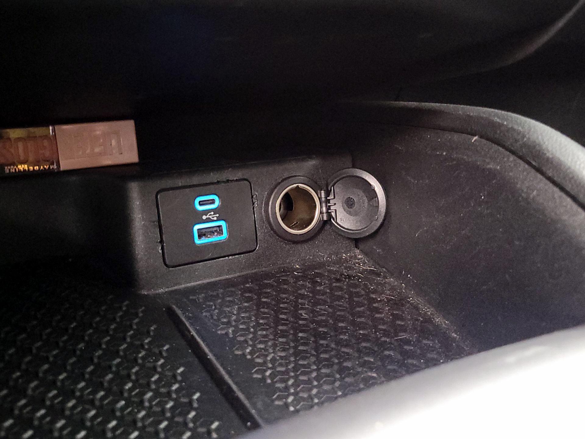 Thumbnail: 2021 Ford Bronco Sport - 18