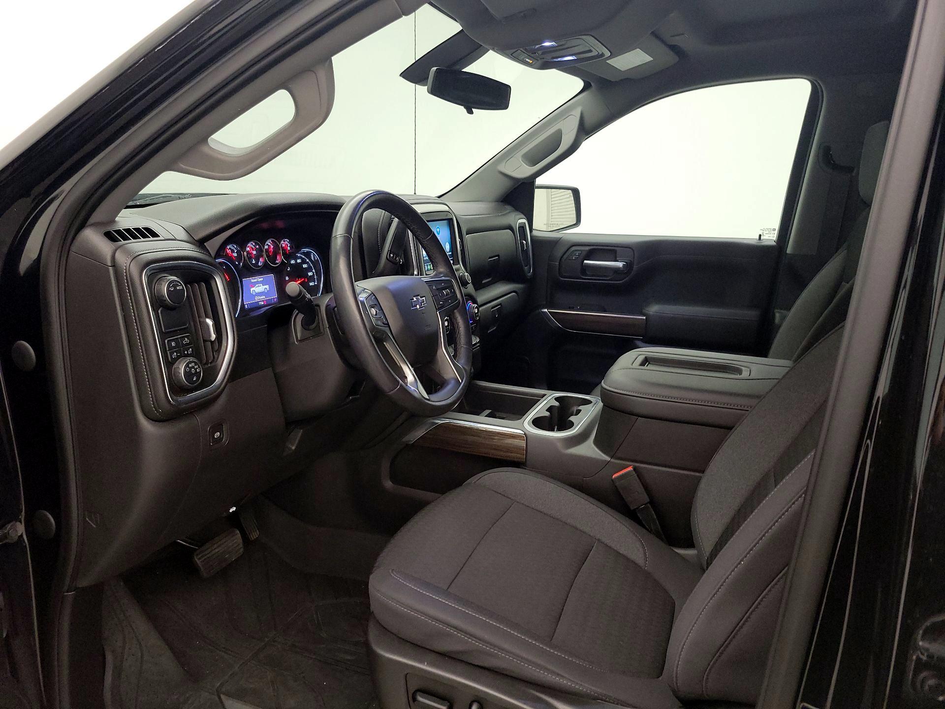 Thumbnail: 2020 Chevrolet Silverado 1500 - 11