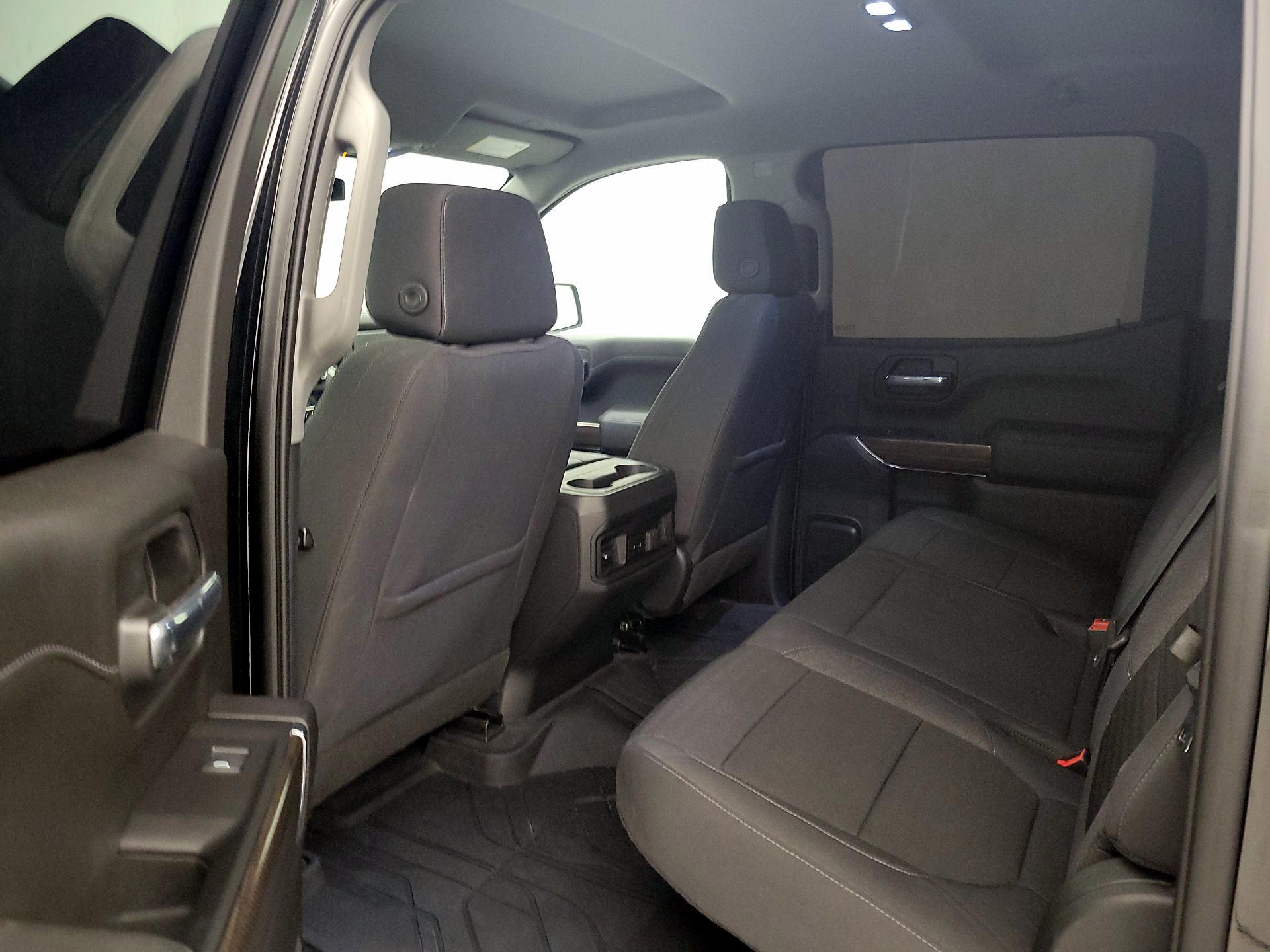 Thumbnail: 2020 Chevrolet Silverado 1500 - 20