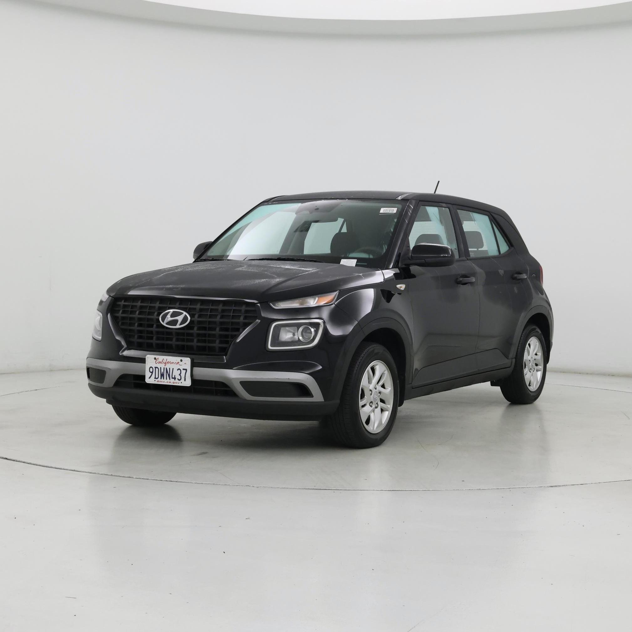 Thumbnail: 2023 Hyundai Venue - 4