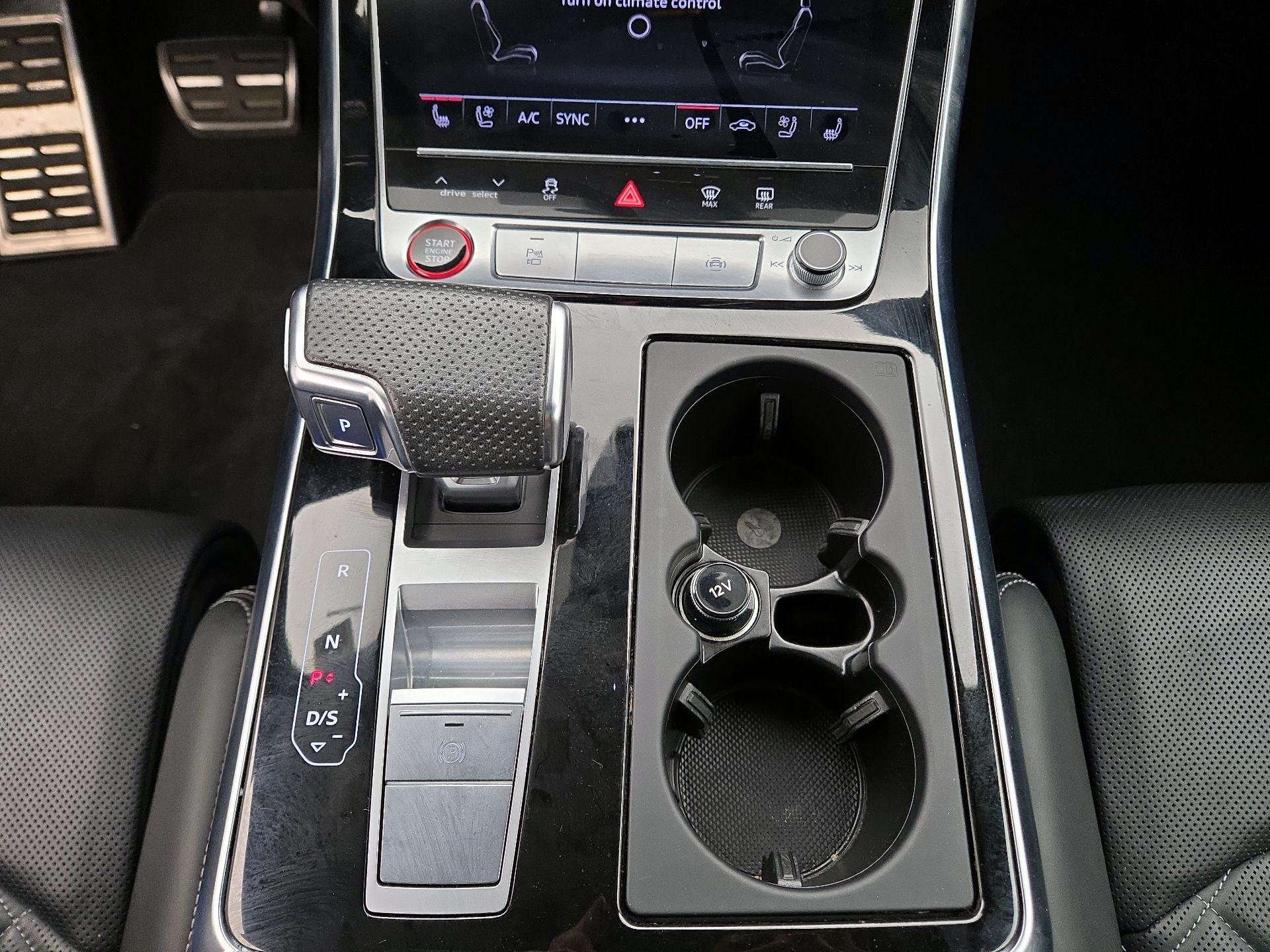 Thumbnail: 2023 Audi SQ8 - 18