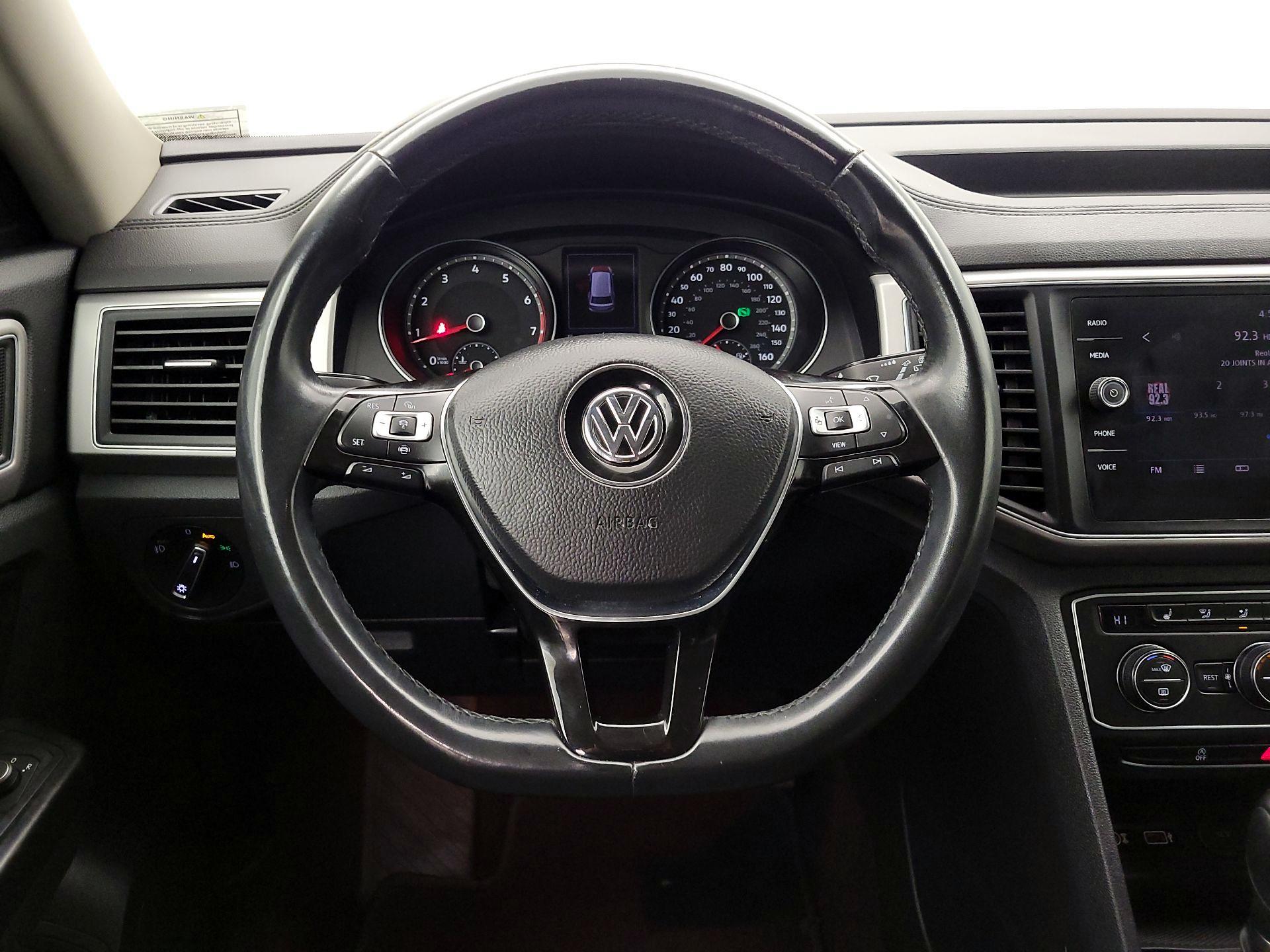 Thumbnail: 2019 Volkswagen Atlas - 10