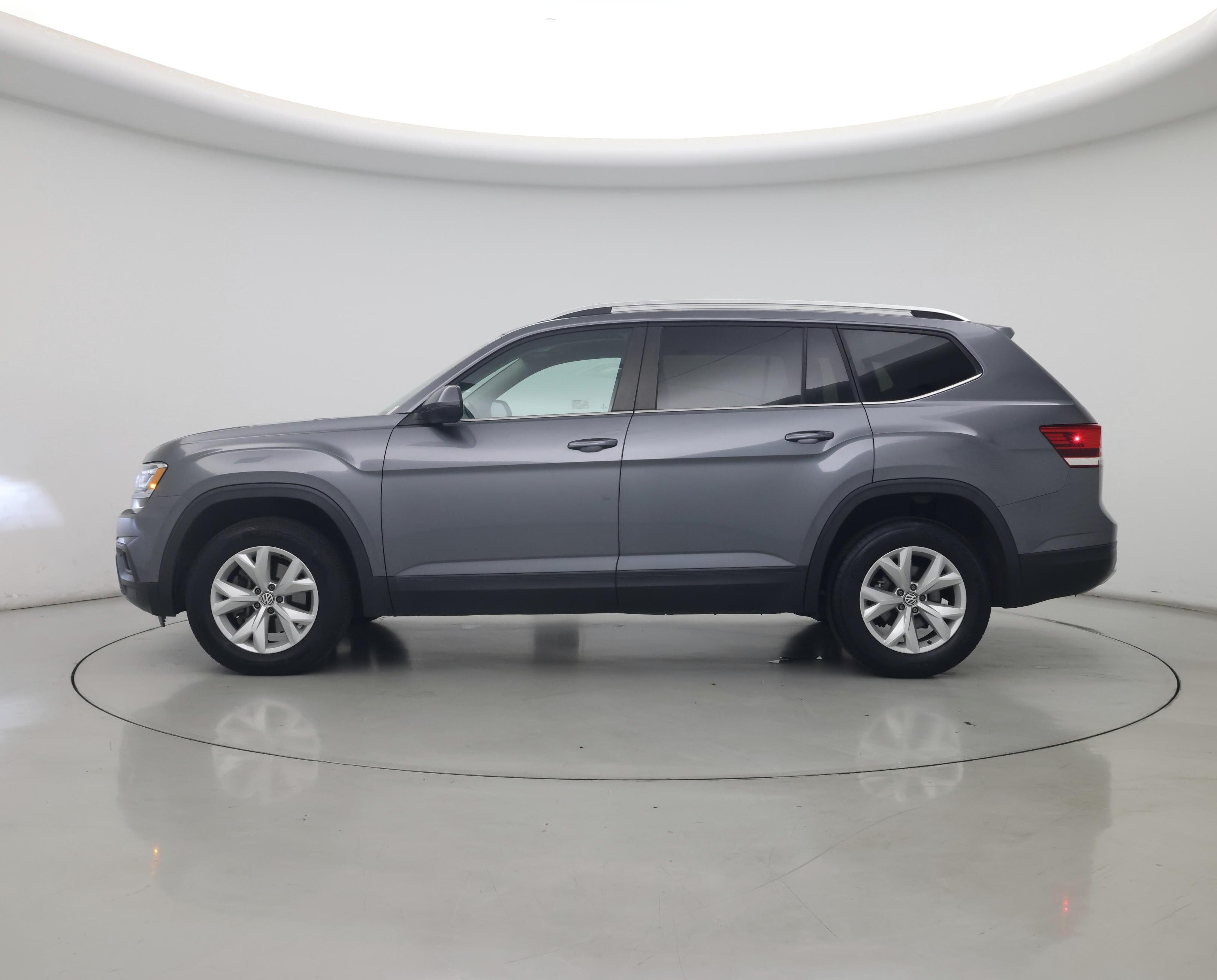 Thumbnail: 2019 Volkswagen Atlas - 3