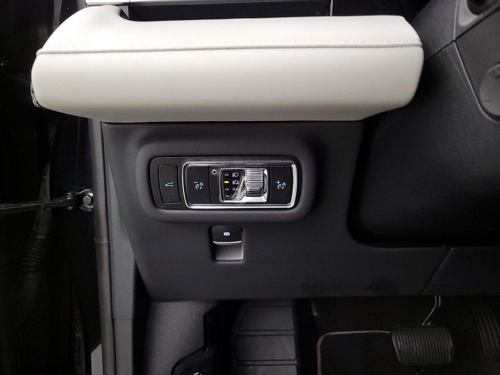 Thumbnail: 2024 Lincoln Nautilus - 13