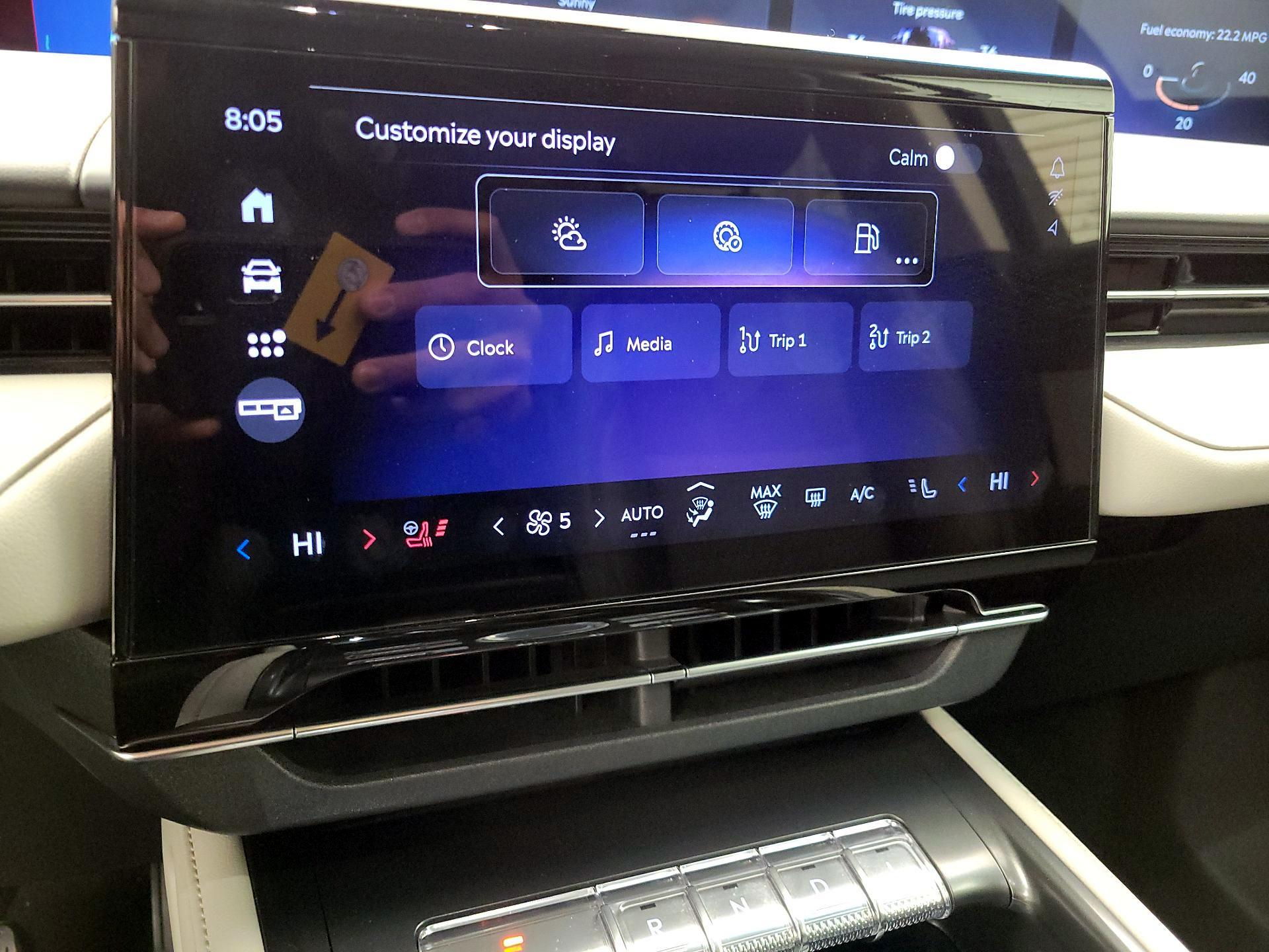 Thumbnail: 2024 Lincoln Nautilus - 17