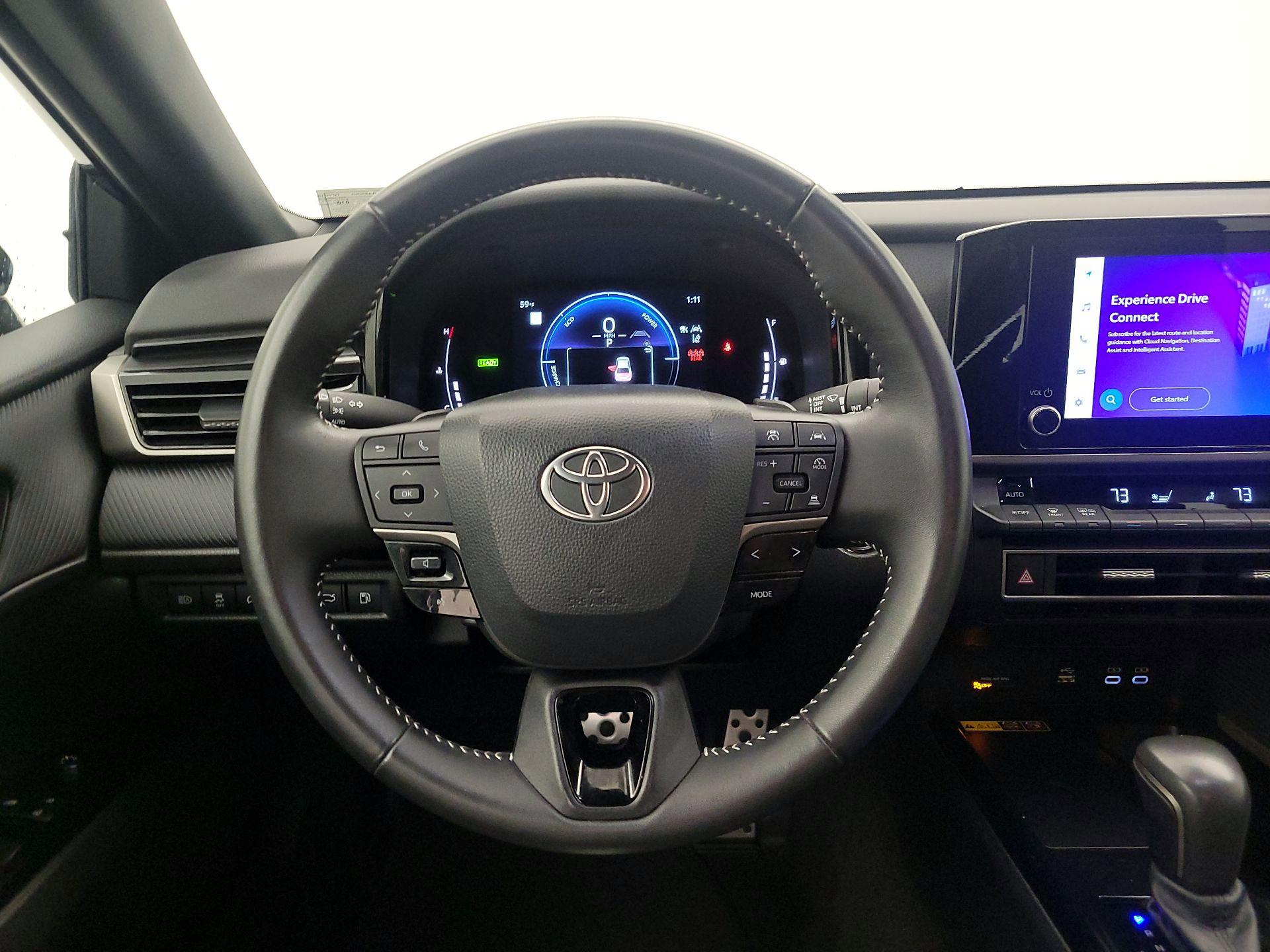 Thumbnail: 2025 Toyota Camry - 10