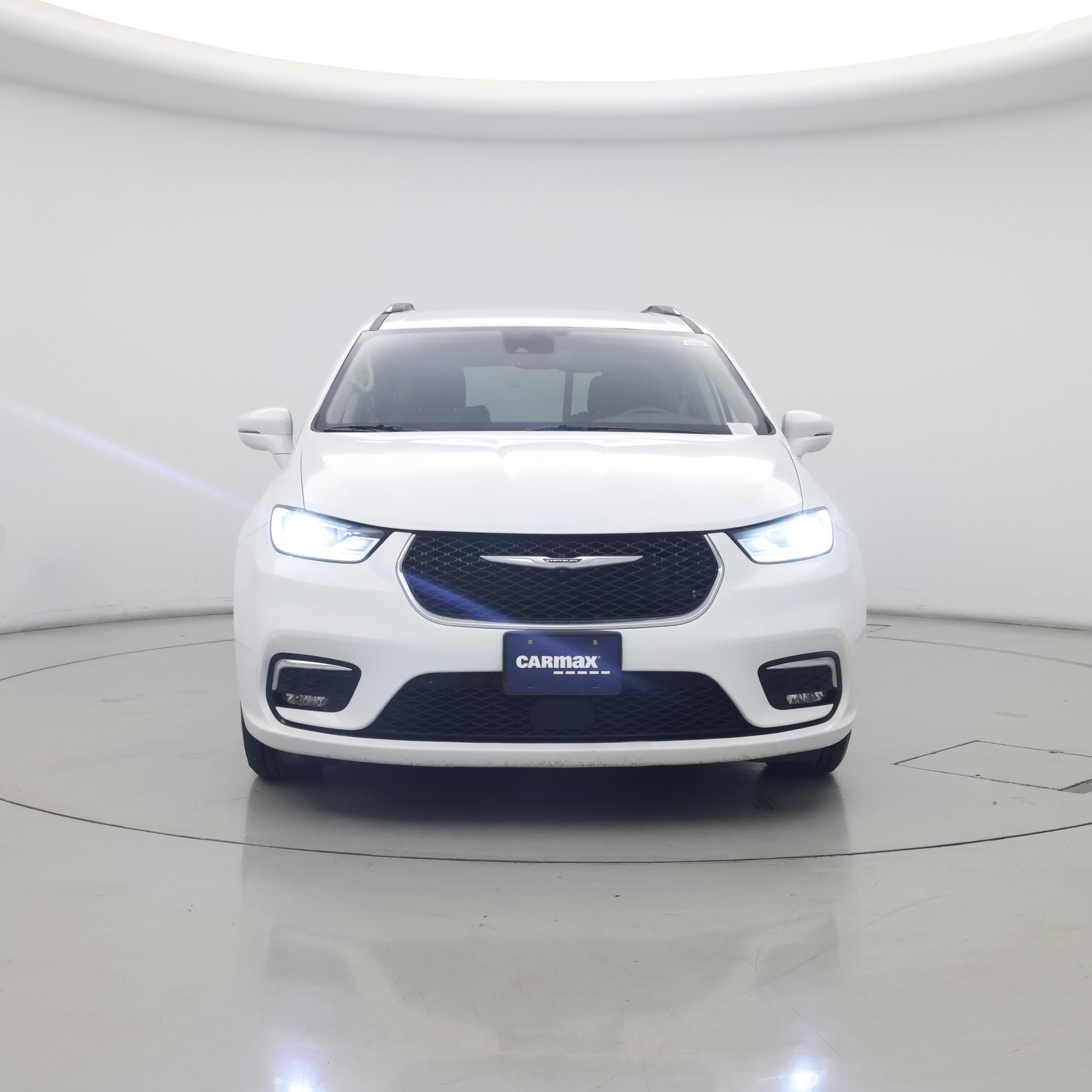 Thumbnail: 2021 Chrysler Pacifica - 5