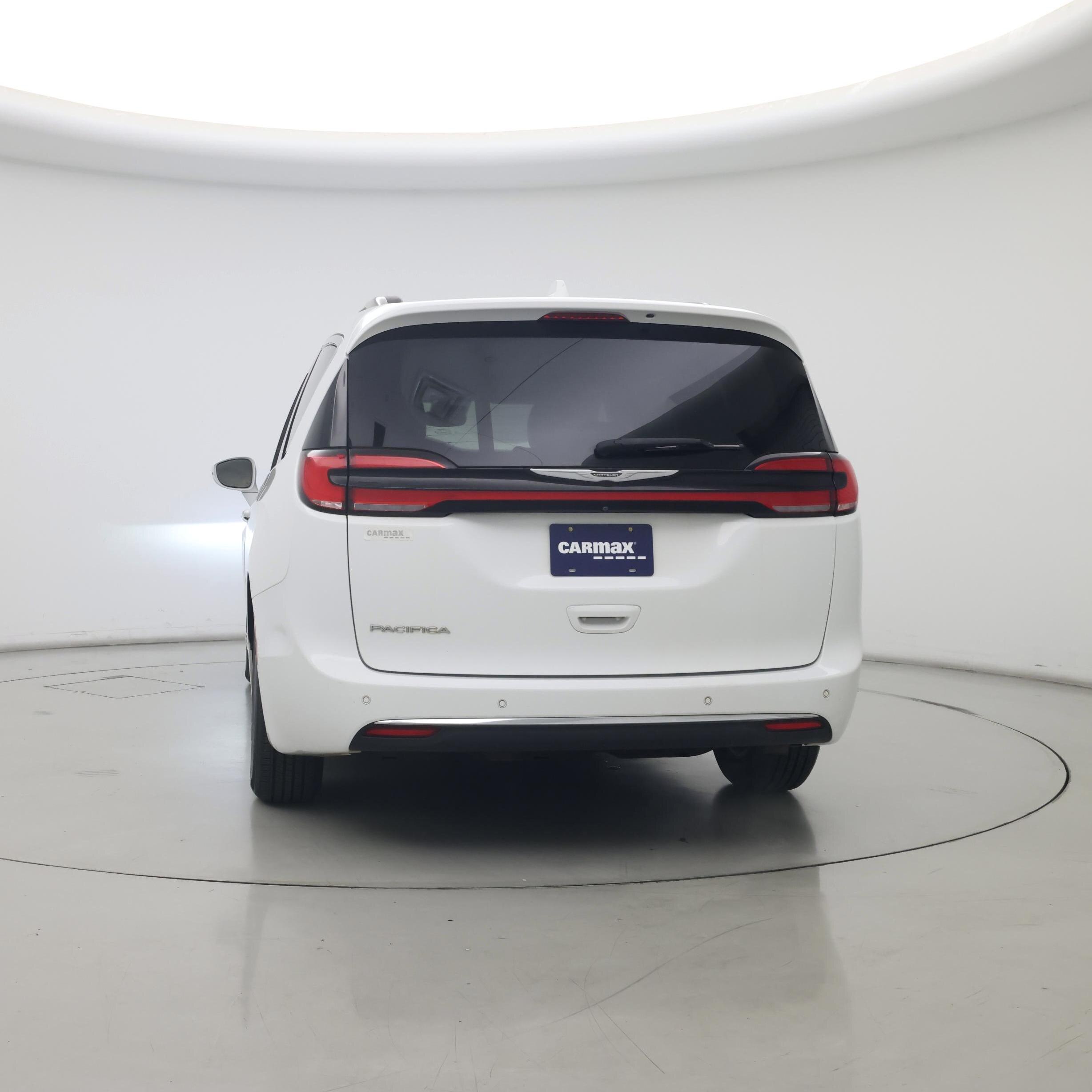 Thumbnail: 2021 Chrysler Pacifica - 6