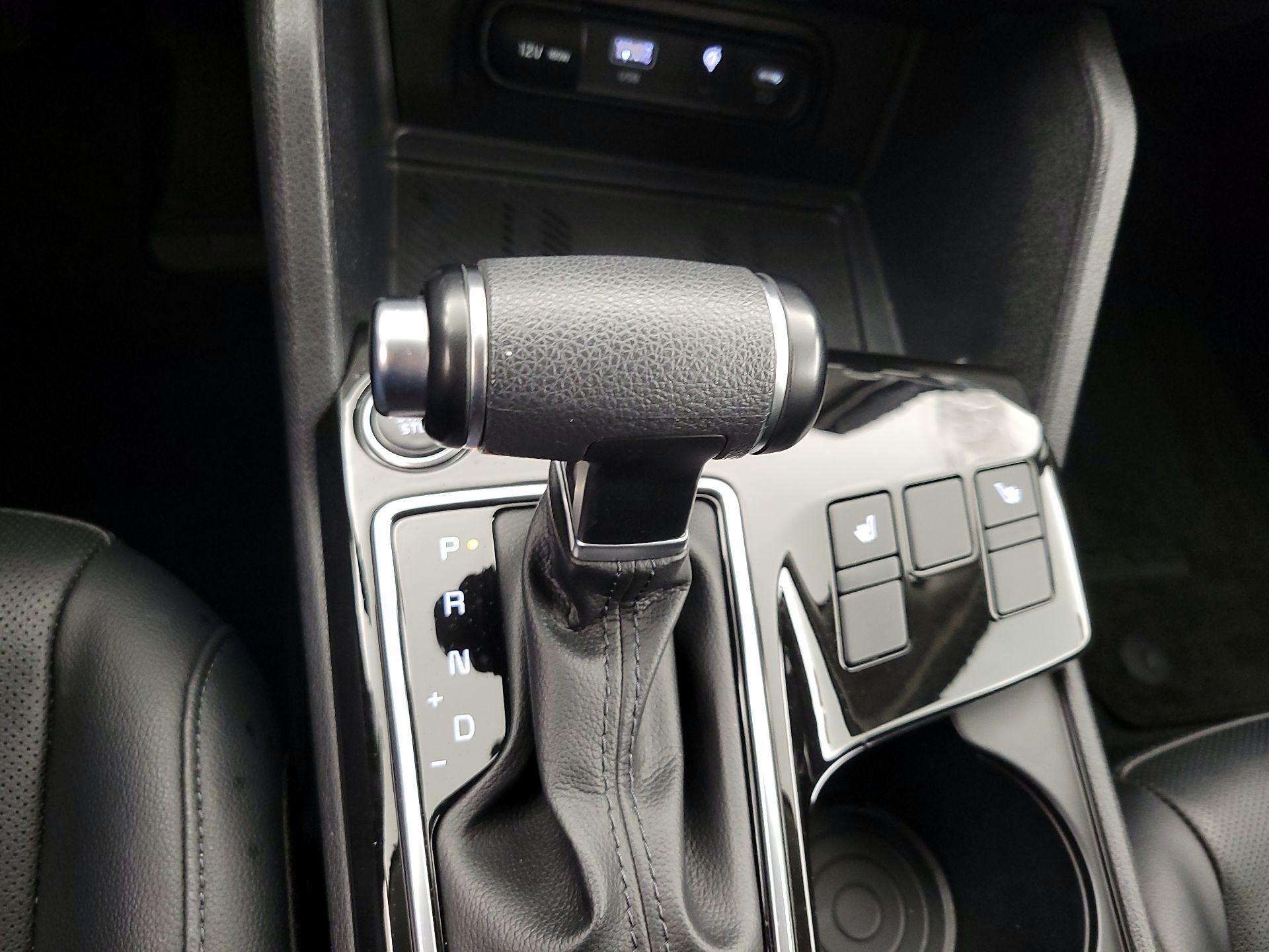 Thumbnail: 2023 Kia Sportage - 18