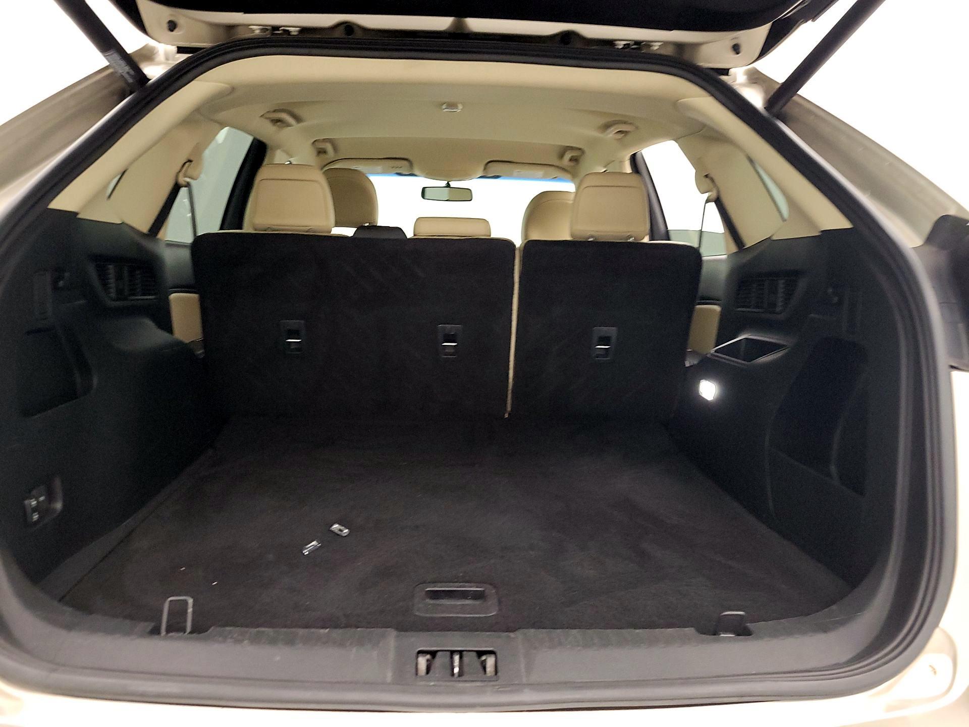 Thumbnail: 2018 Ford Edge - 20