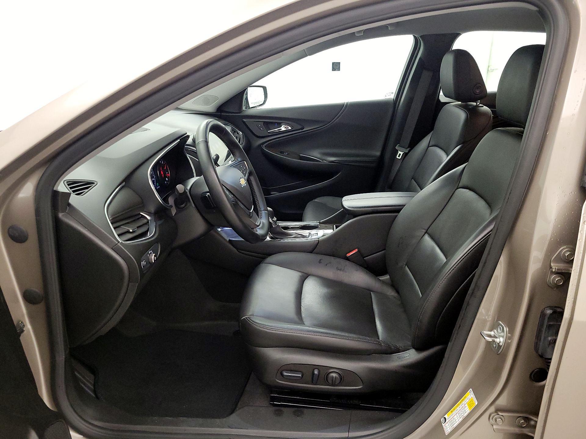 Thumbnail: 2024 Chevrolet Malibu - 11