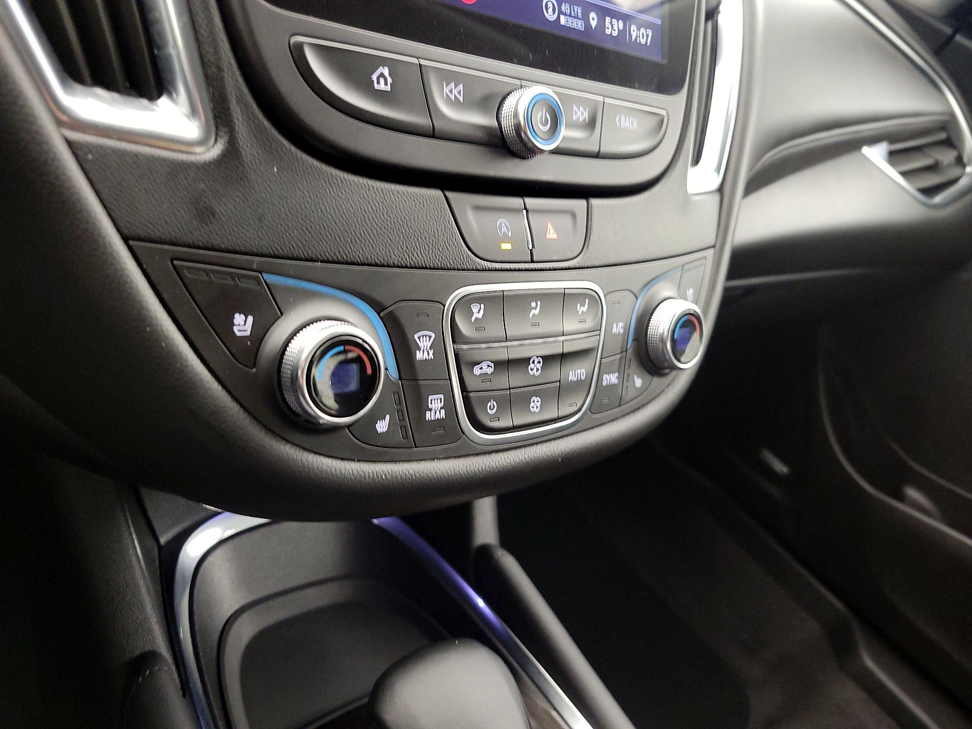 Thumbnail: 2024 Chevrolet Malibu - 17