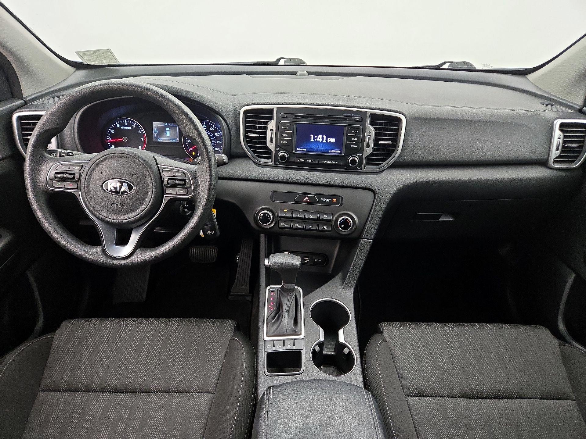 Thumbnail: 2017 Kia Sportage - 9