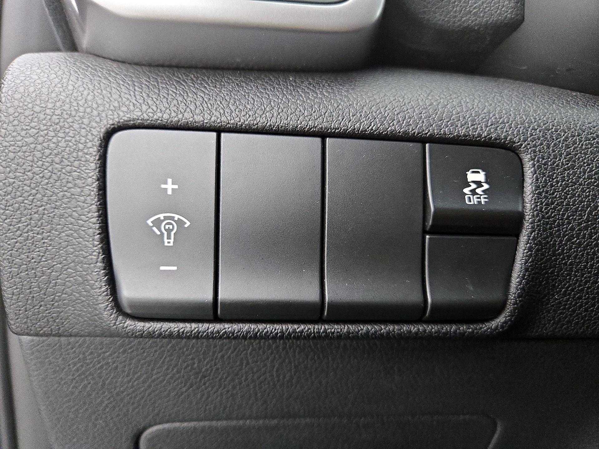 Thumbnail: 2017 Kia Sportage - 13