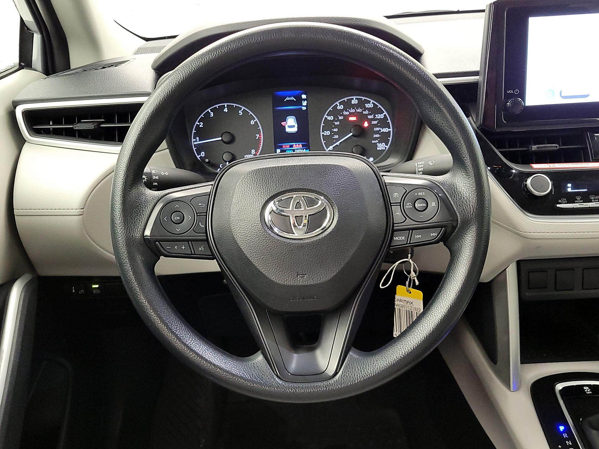 Thumbnail: 2025 Toyota Corolla Cross - 10