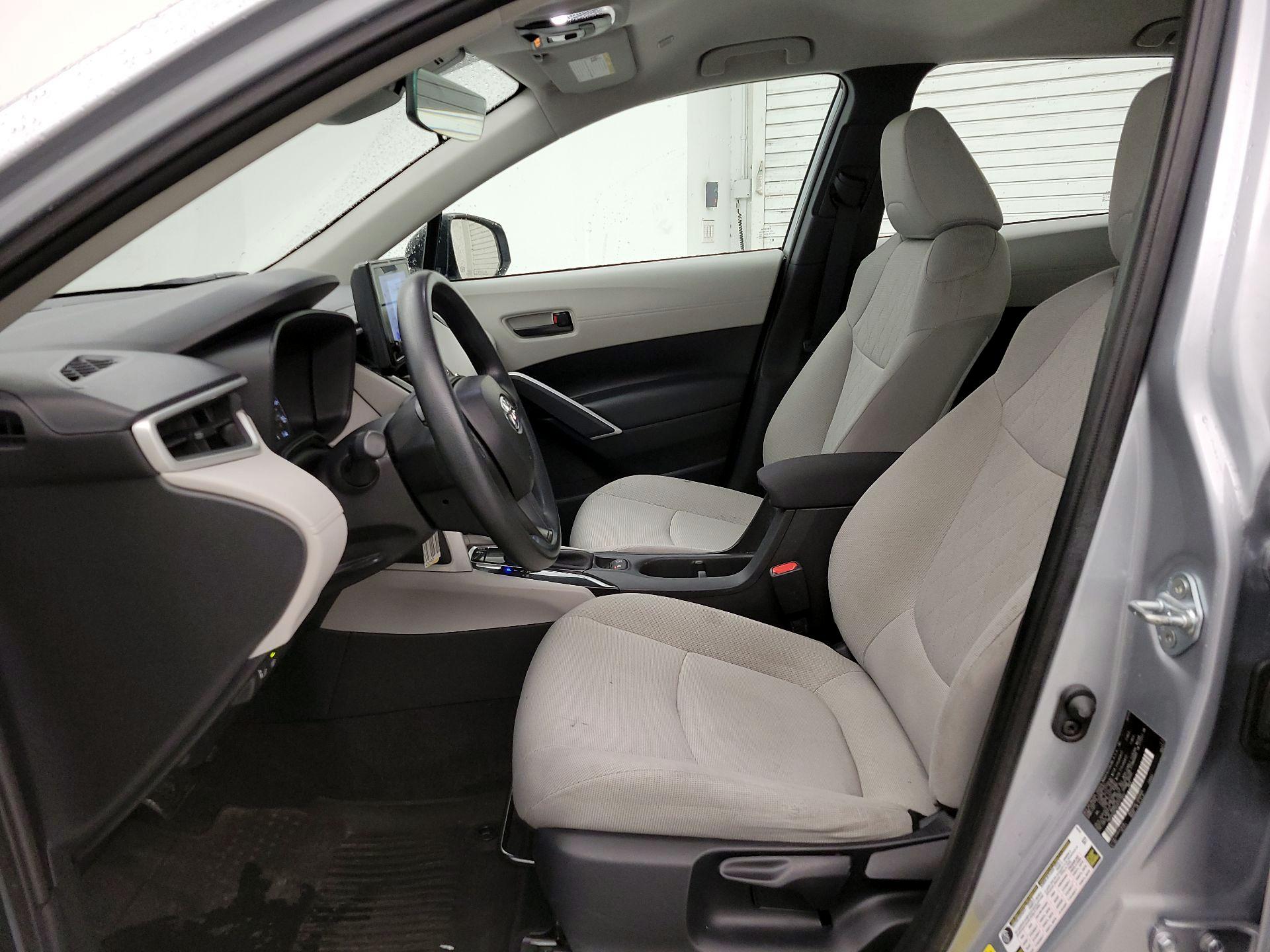 Thumbnail: 2025 Toyota Corolla Cross - 11