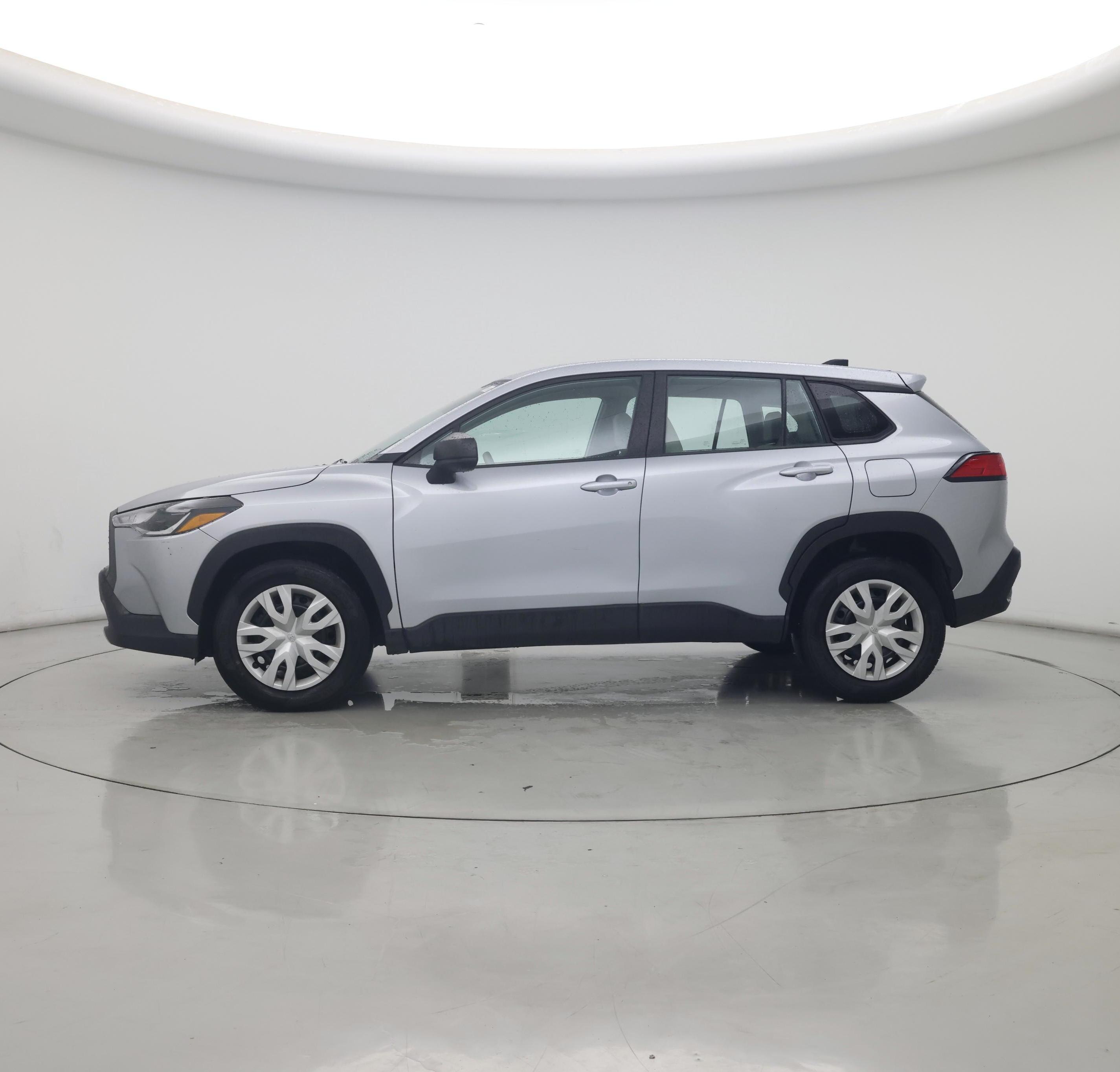 Thumbnail: 2025 Toyota Corolla Cross - 3