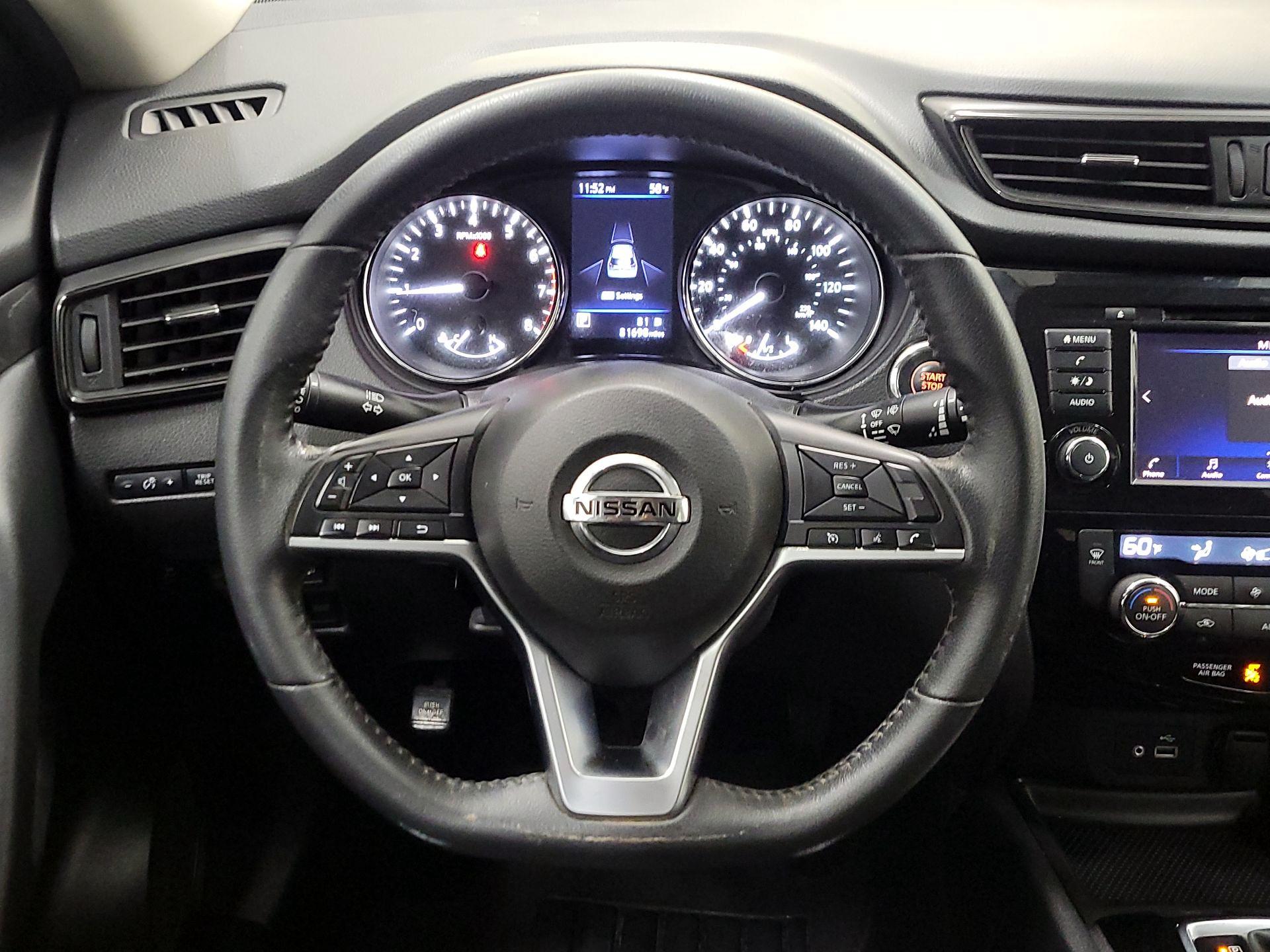 Thumbnail: 2020 Nissan Rogue - 10