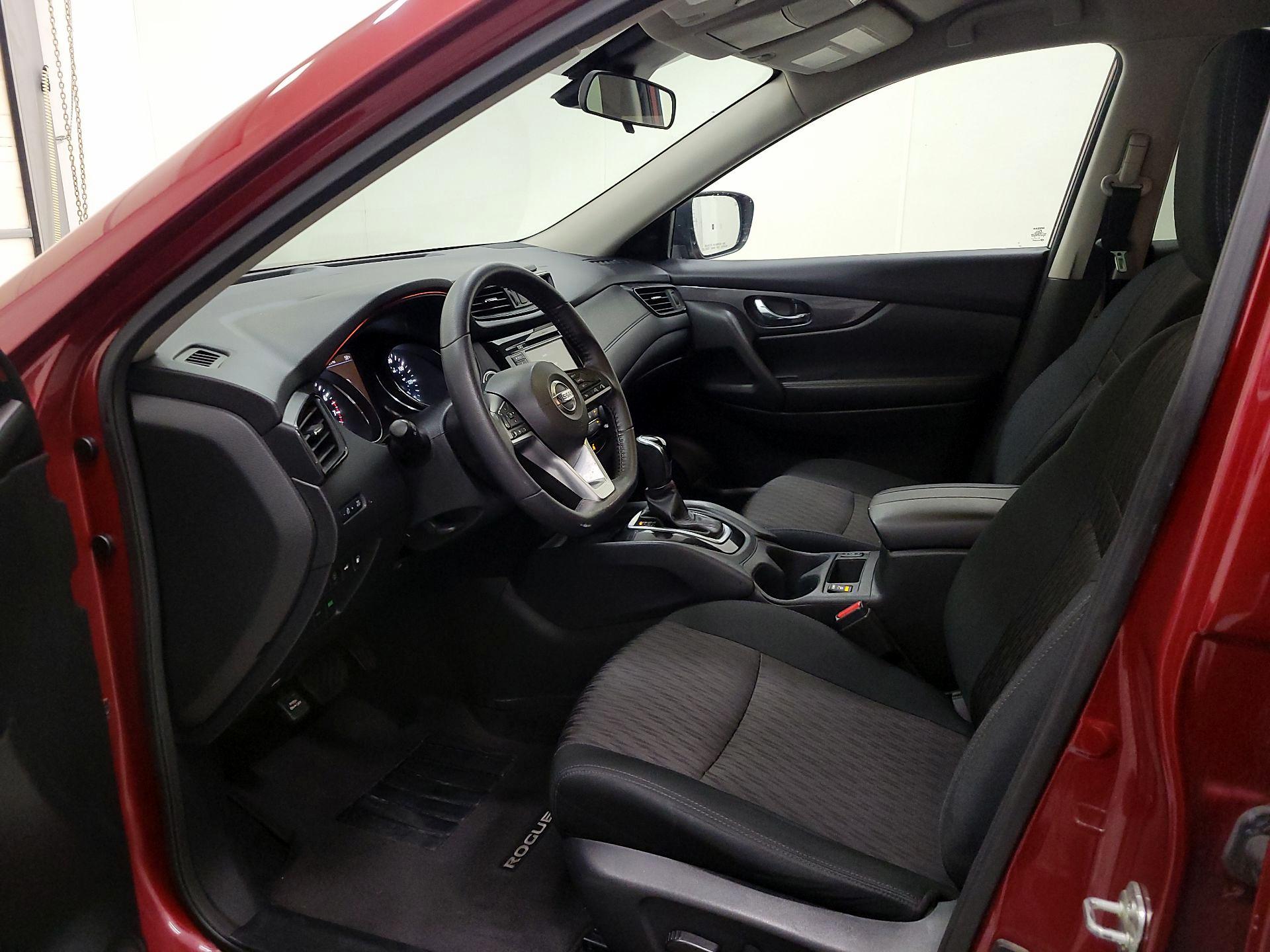 Thumbnail: 2020 Nissan Rogue - 11