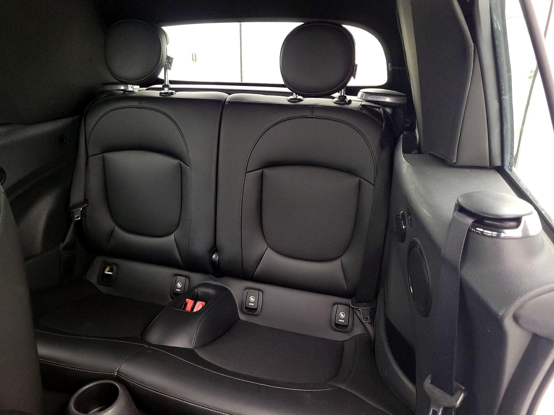 Thumbnail: 2019 MINI Cooper - 20