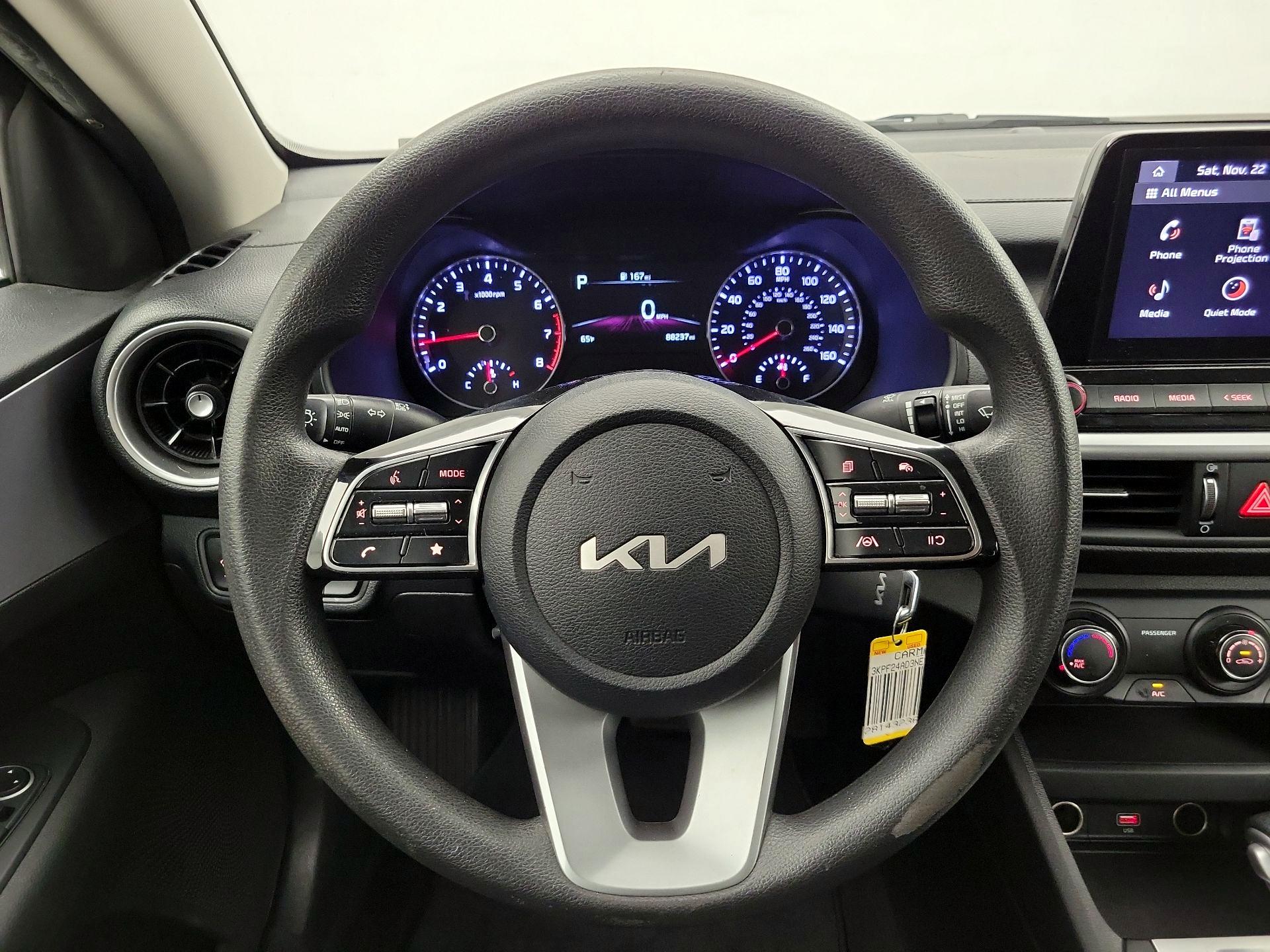 Thumbnail: 2022 Kia Forte - 10