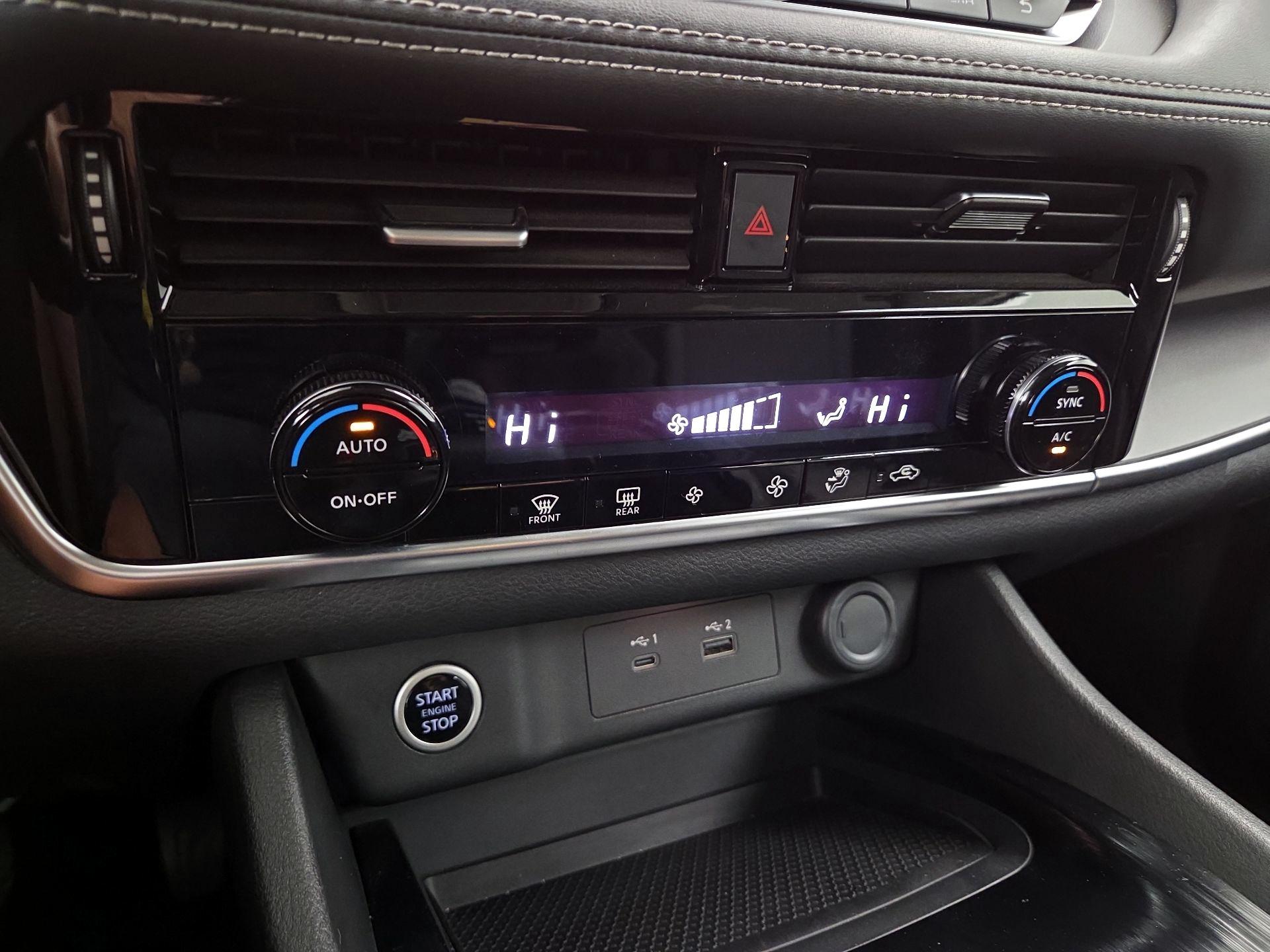 Thumbnail: 2021 Nissan Rogue - 16