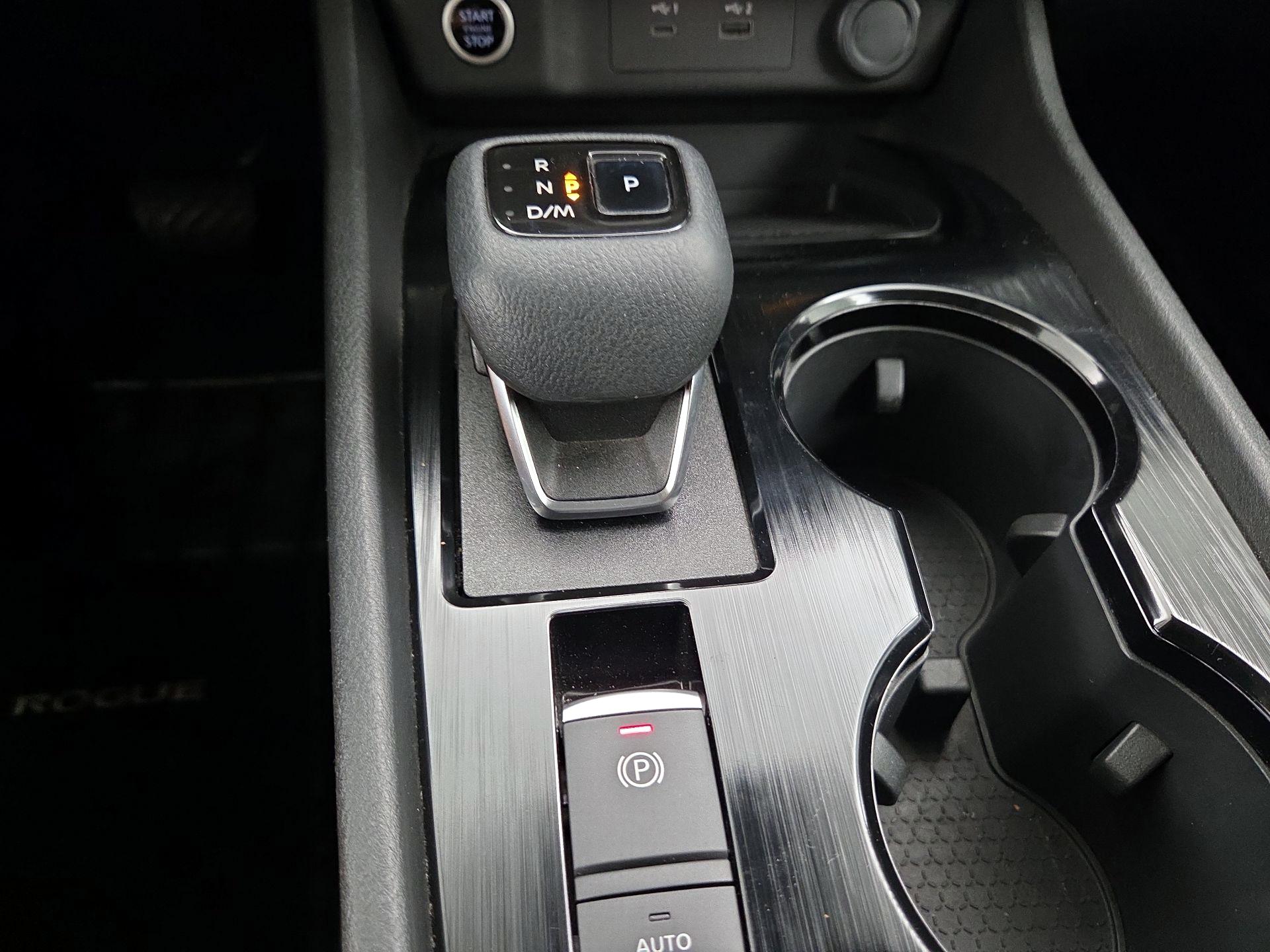 Thumbnail: 2021 Nissan Rogue - 17