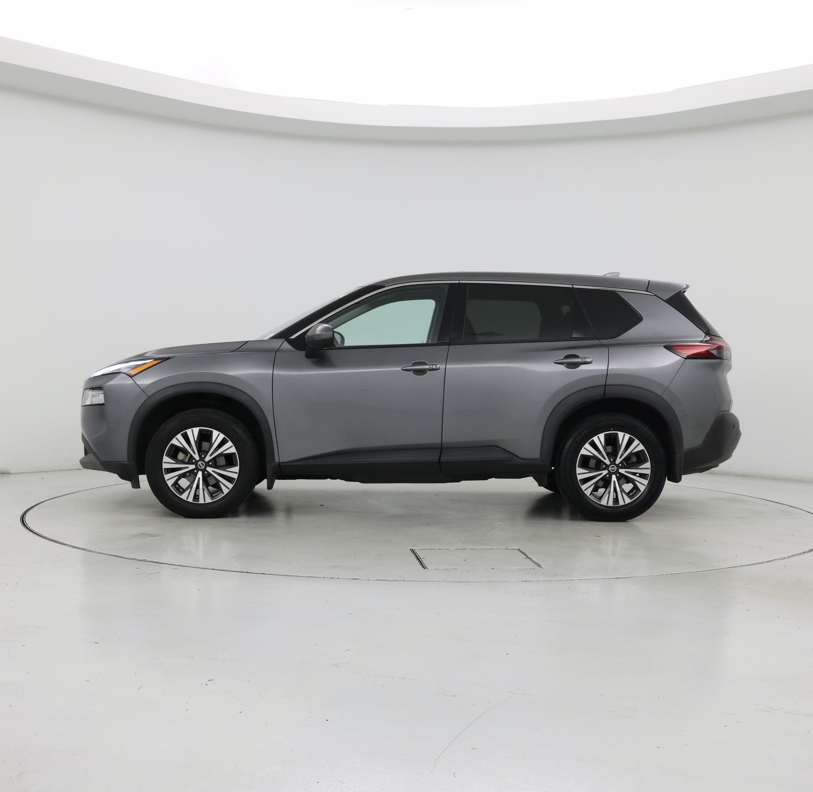 Thumbnail: 2021 Nissan Rogue - 3