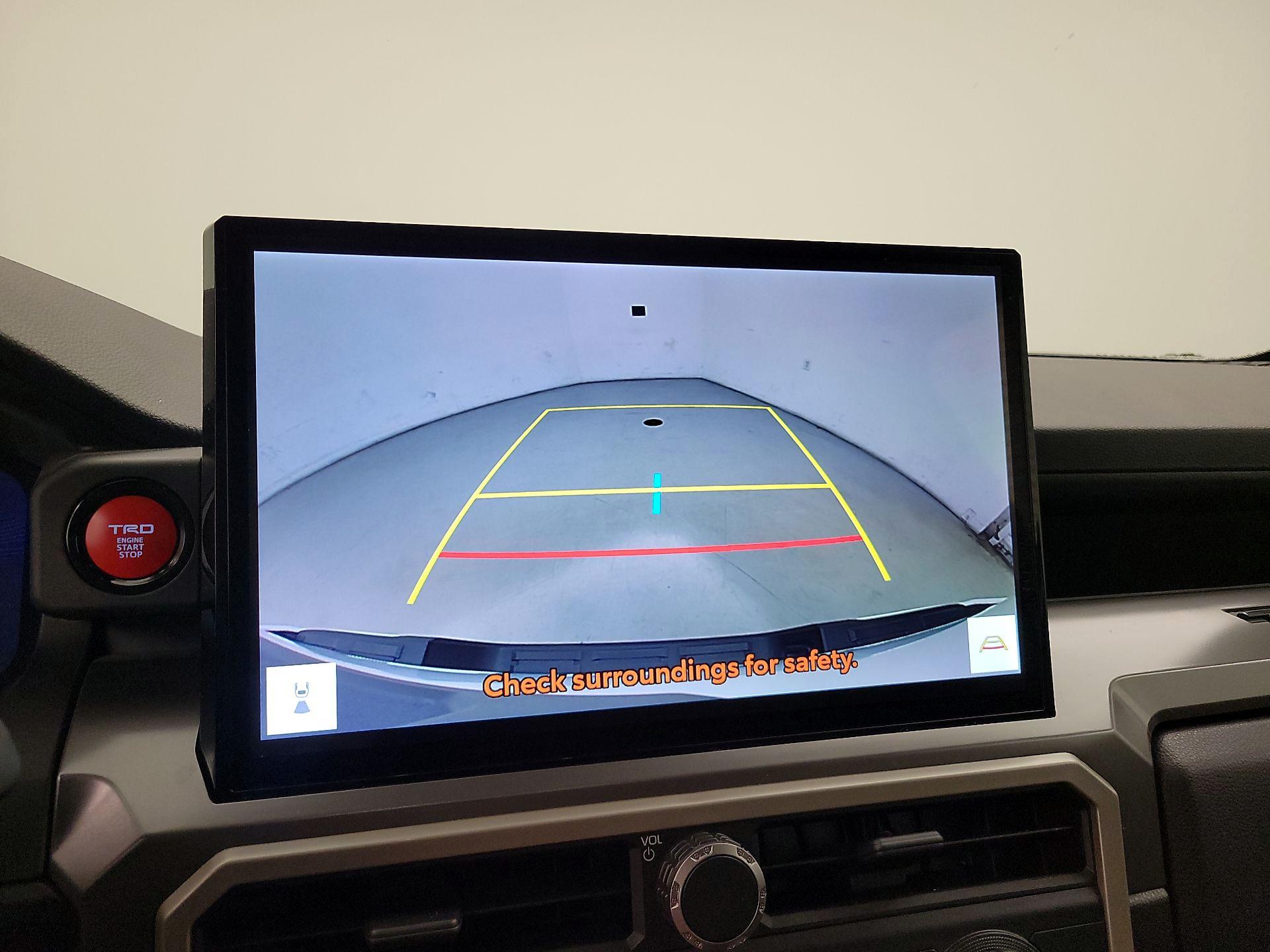 Thumbnail: 2024 Toyota Tacoma - 14