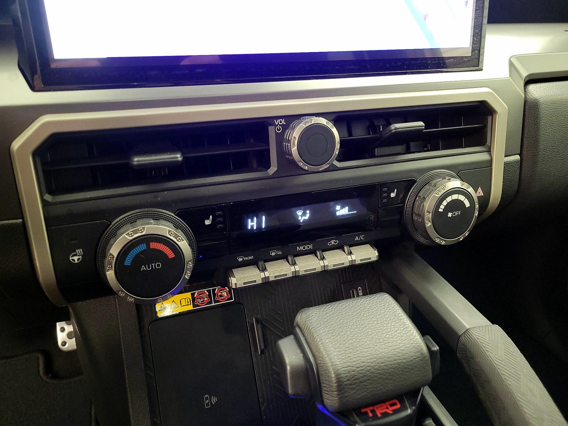 Thumbnail: 2024 Toyota Tacoma - 16