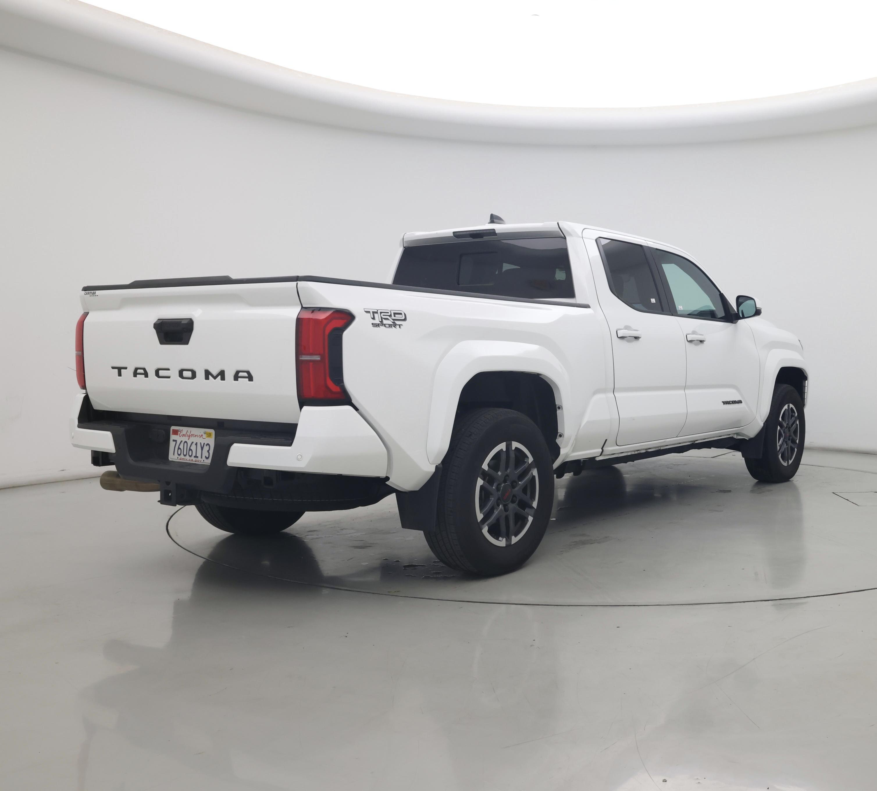 Thumbnail: 2024 Toyota Tacoma - 8