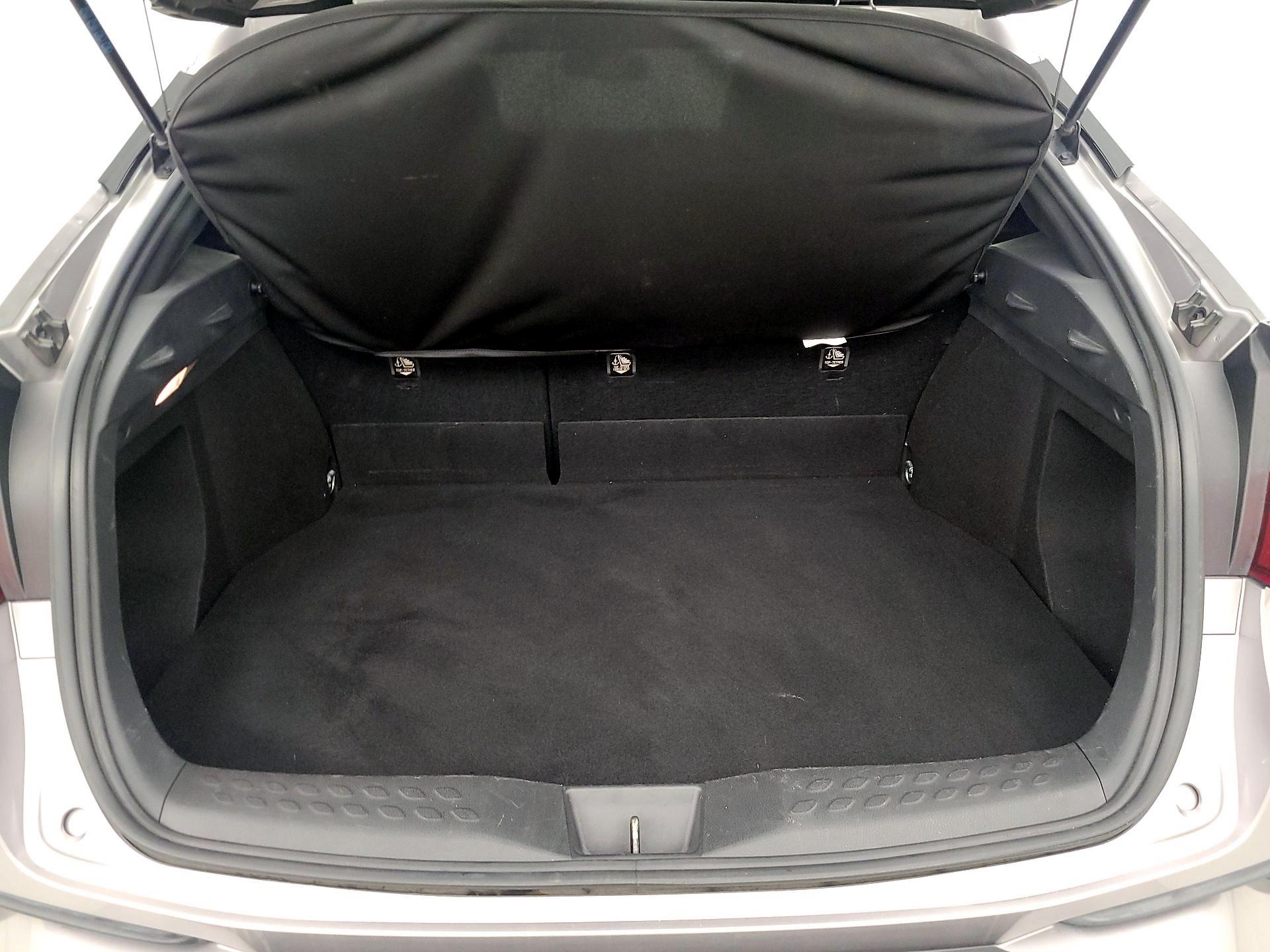 Thumbnail: 2018 Toyota C-HR - 20