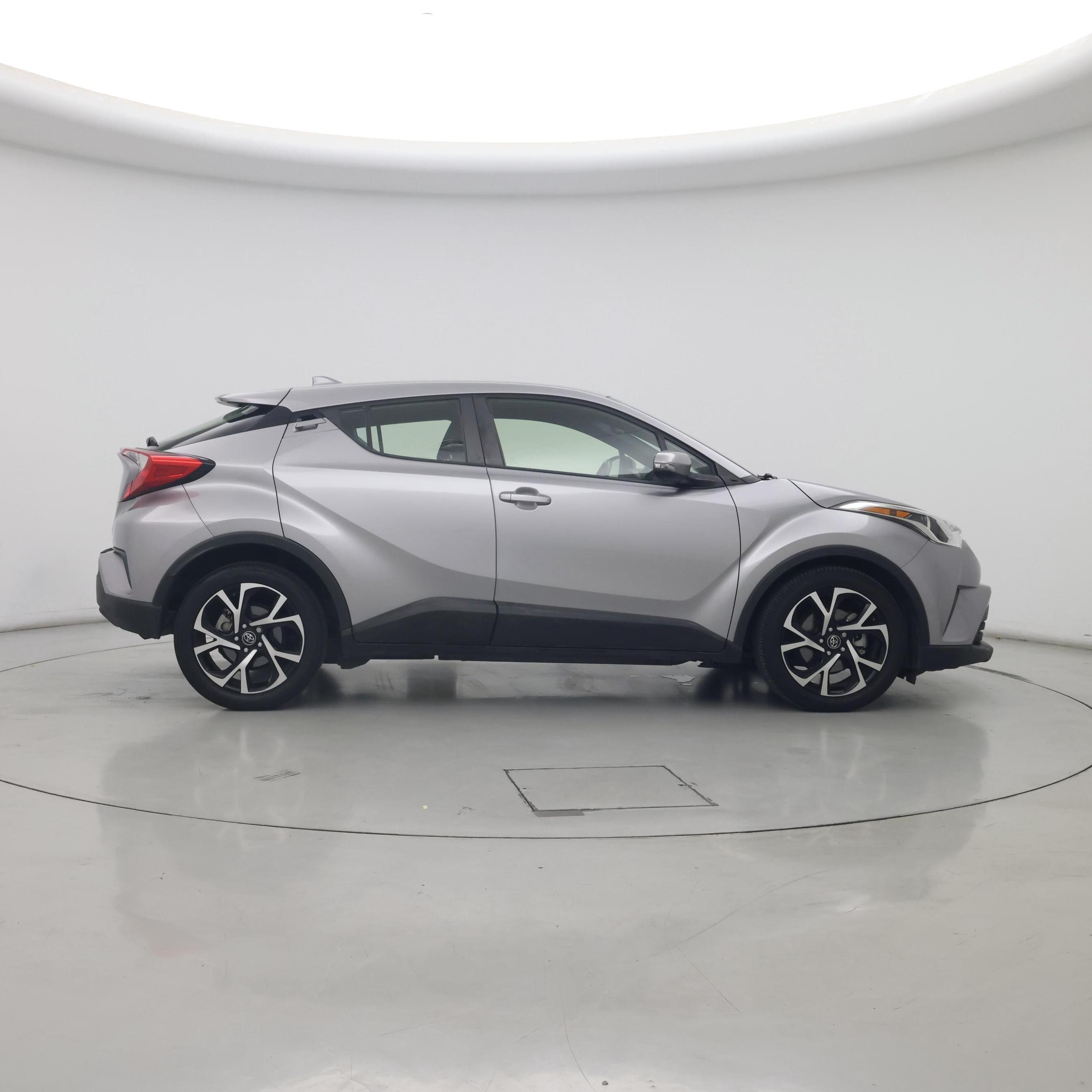 Thumbnail: 2018 Toyota C-HR - 7
