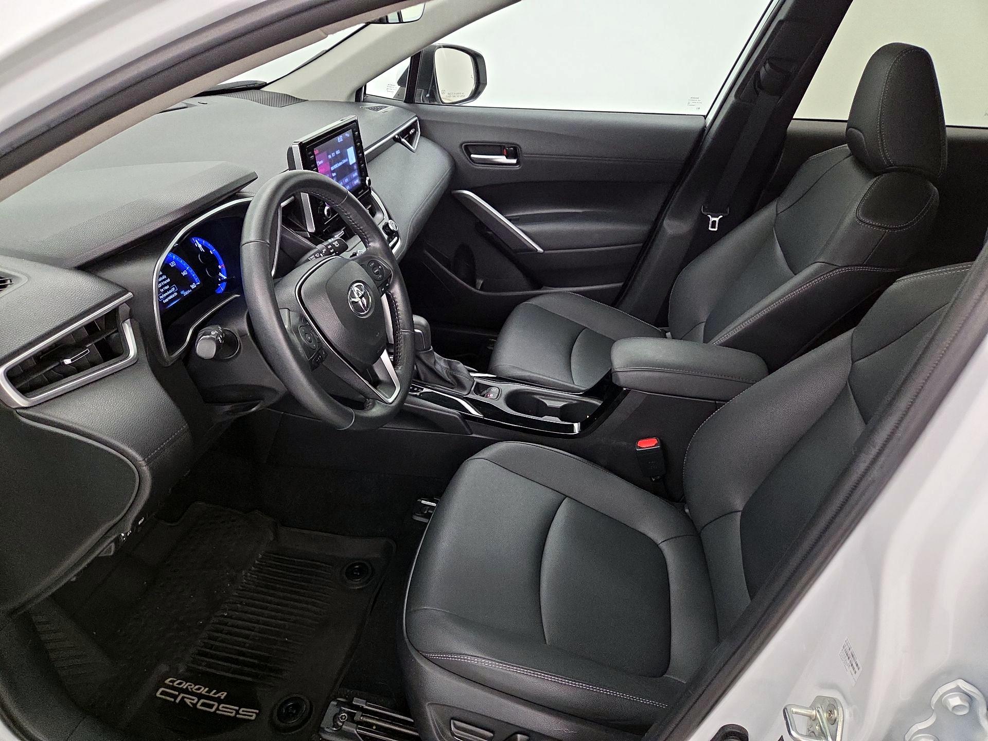 Thumbnail: 2022 Toyota Corolla Cross - 11