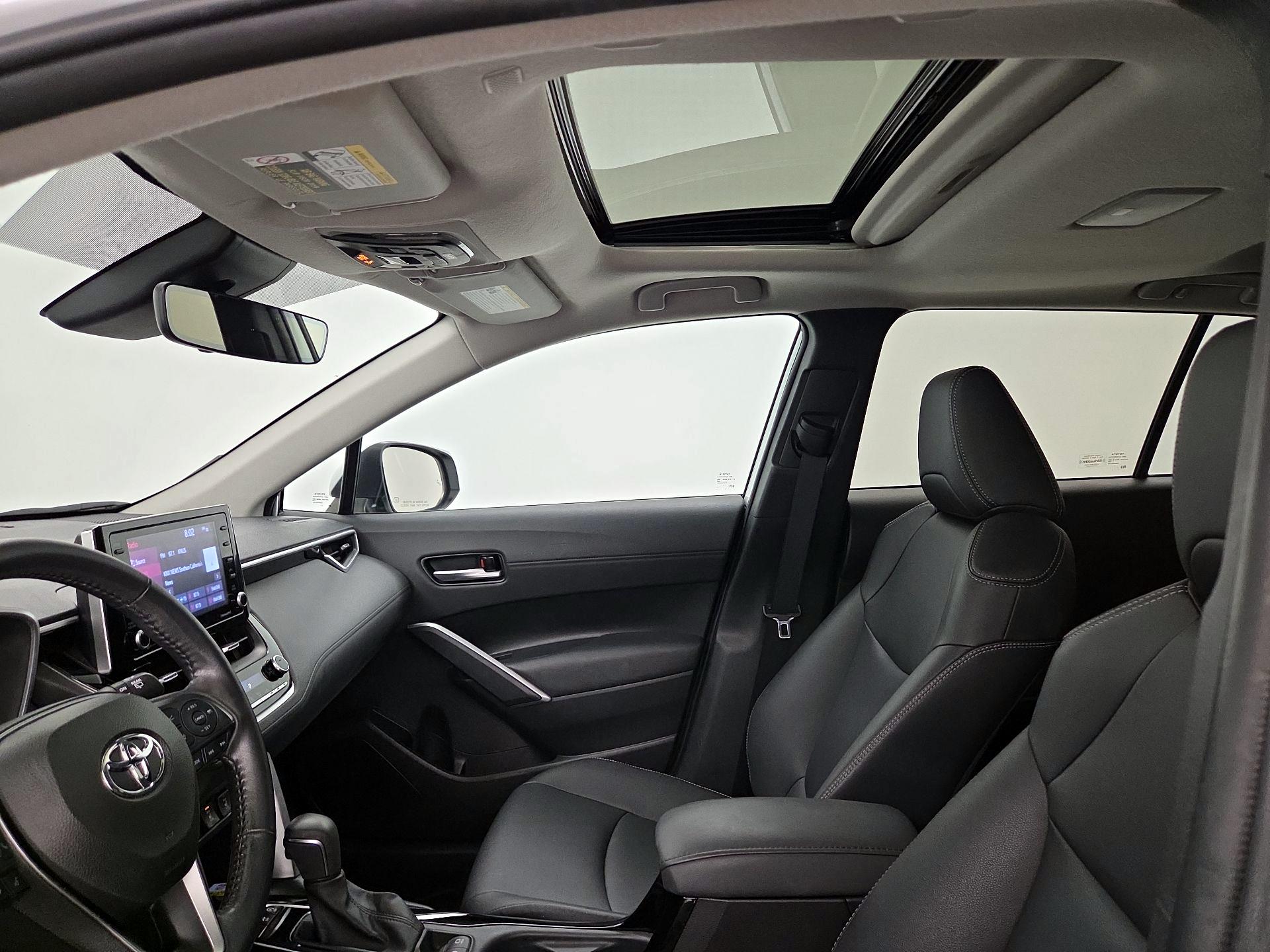 Thumbnail: 2022 Toyota Corolla Cross - 19