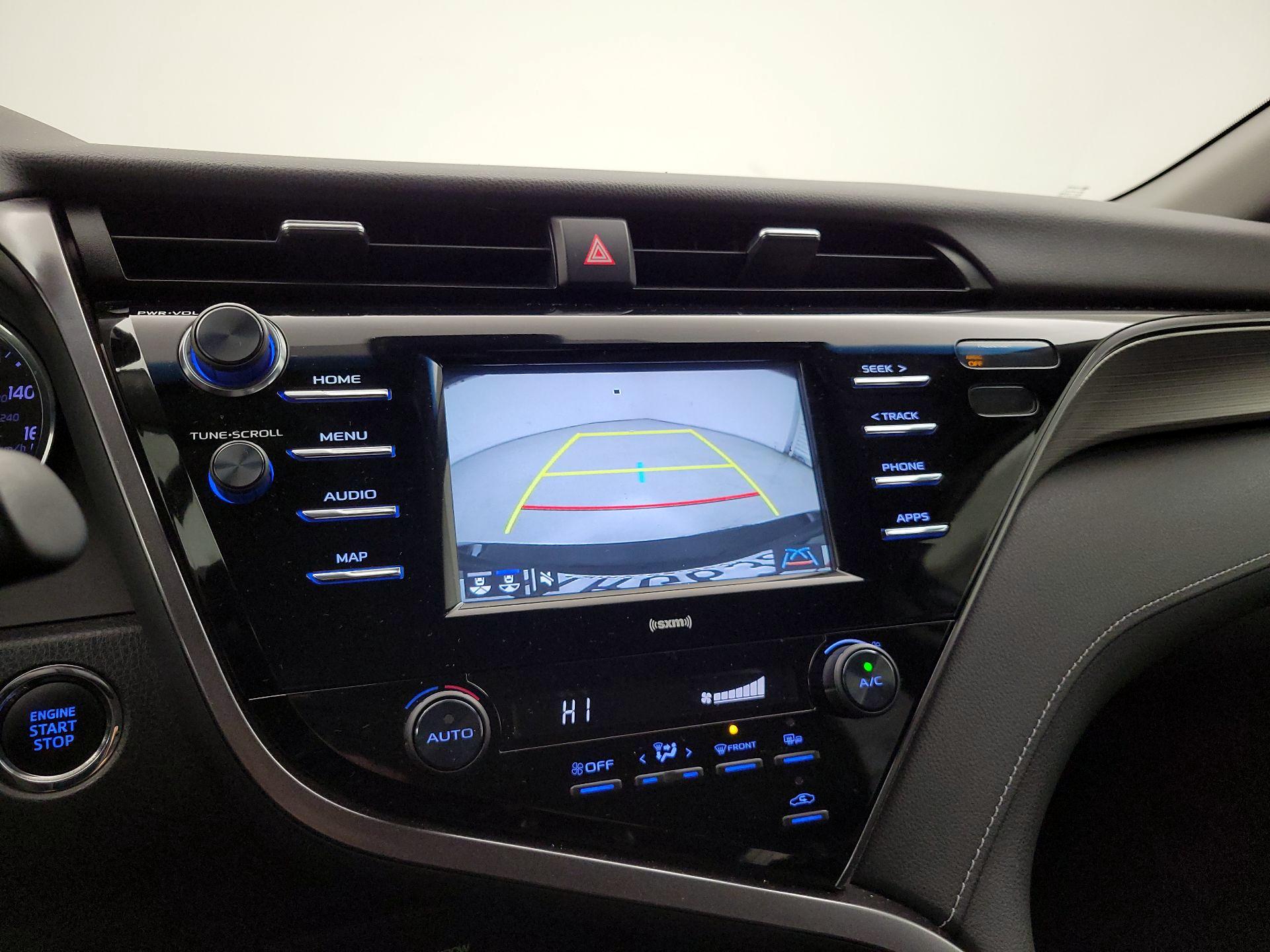 Thumbnail: 2020 Toyota Camry - 15