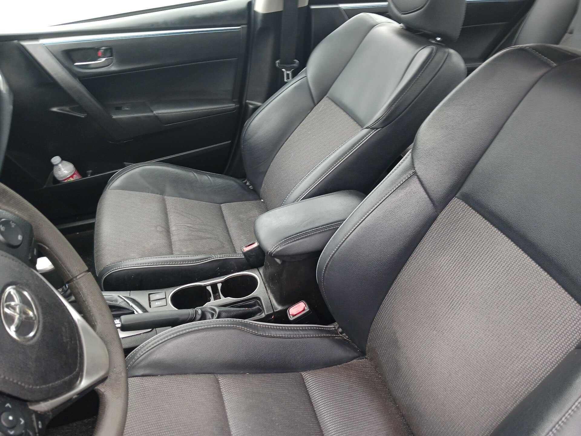 Thumbnail: 2016 Toyota Corolla - 7