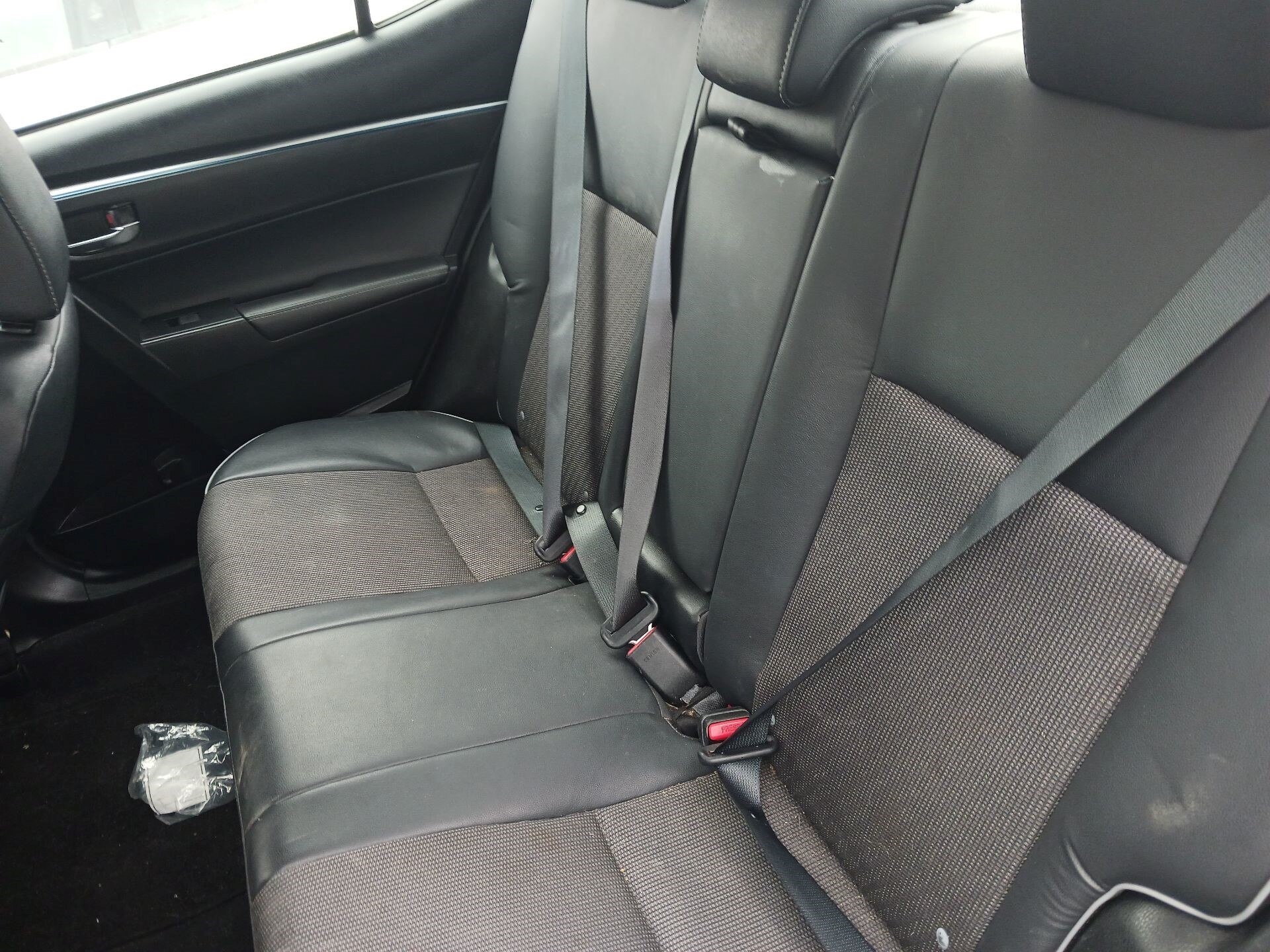 Thumbnail: 2016 Toyota Corolla - 8