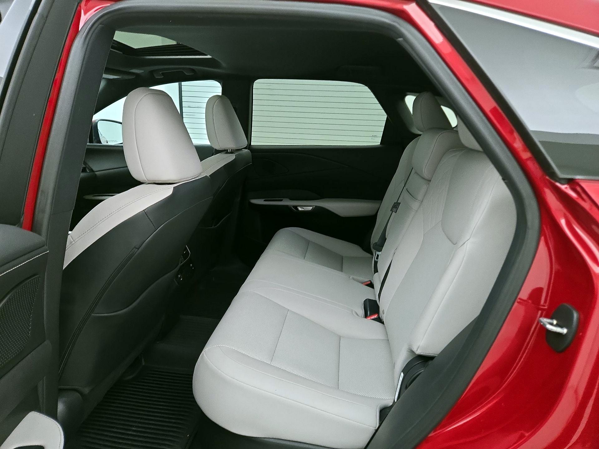 Thumbnail: 2024 Lexus RX - 20