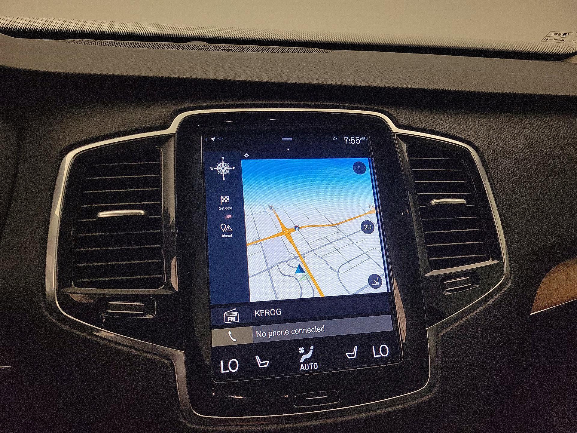 Thumbnail: 2021 Volvo XC90 - 14