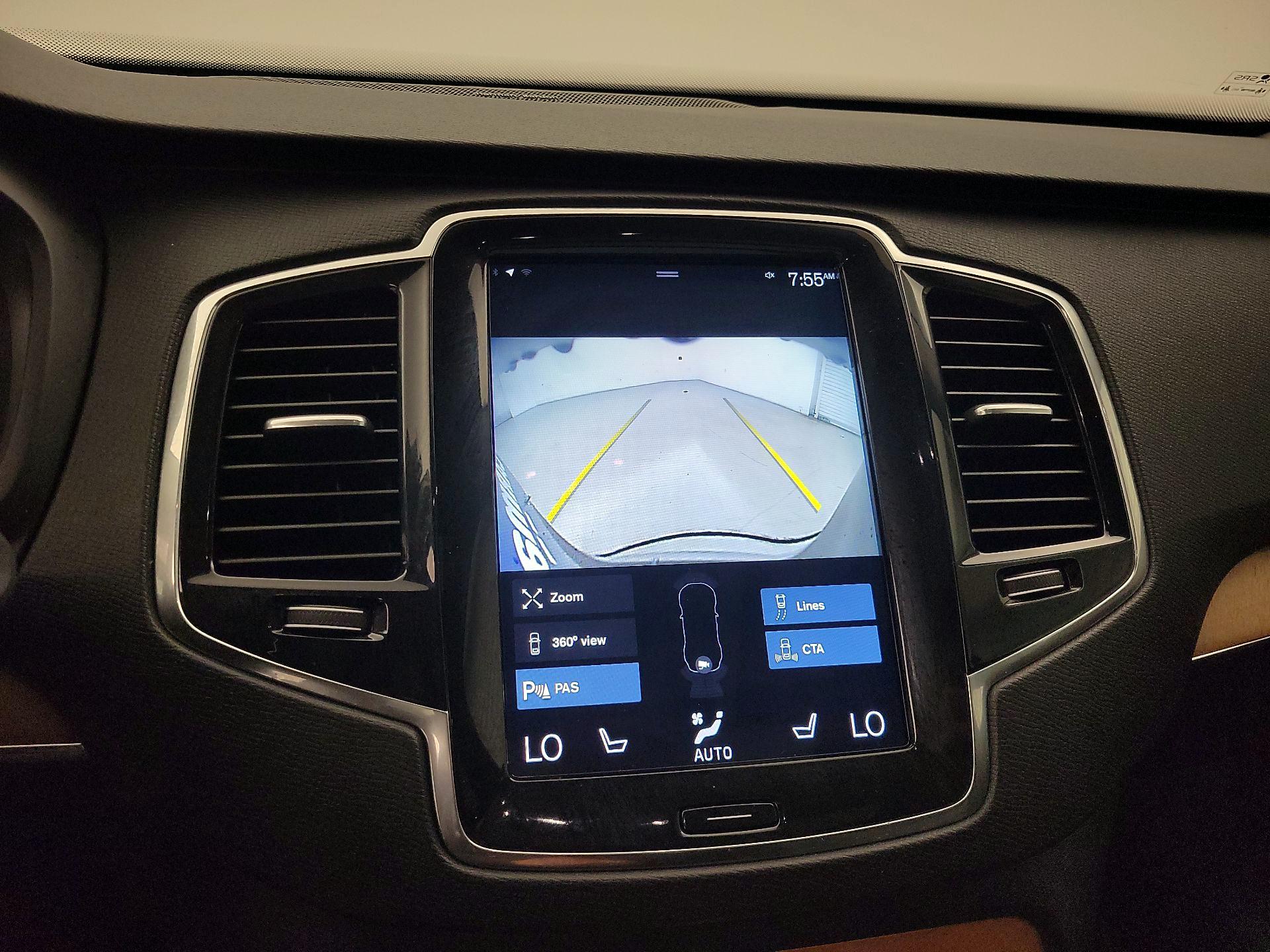 Thumbnail: 2021 Volvo XC90 - 15