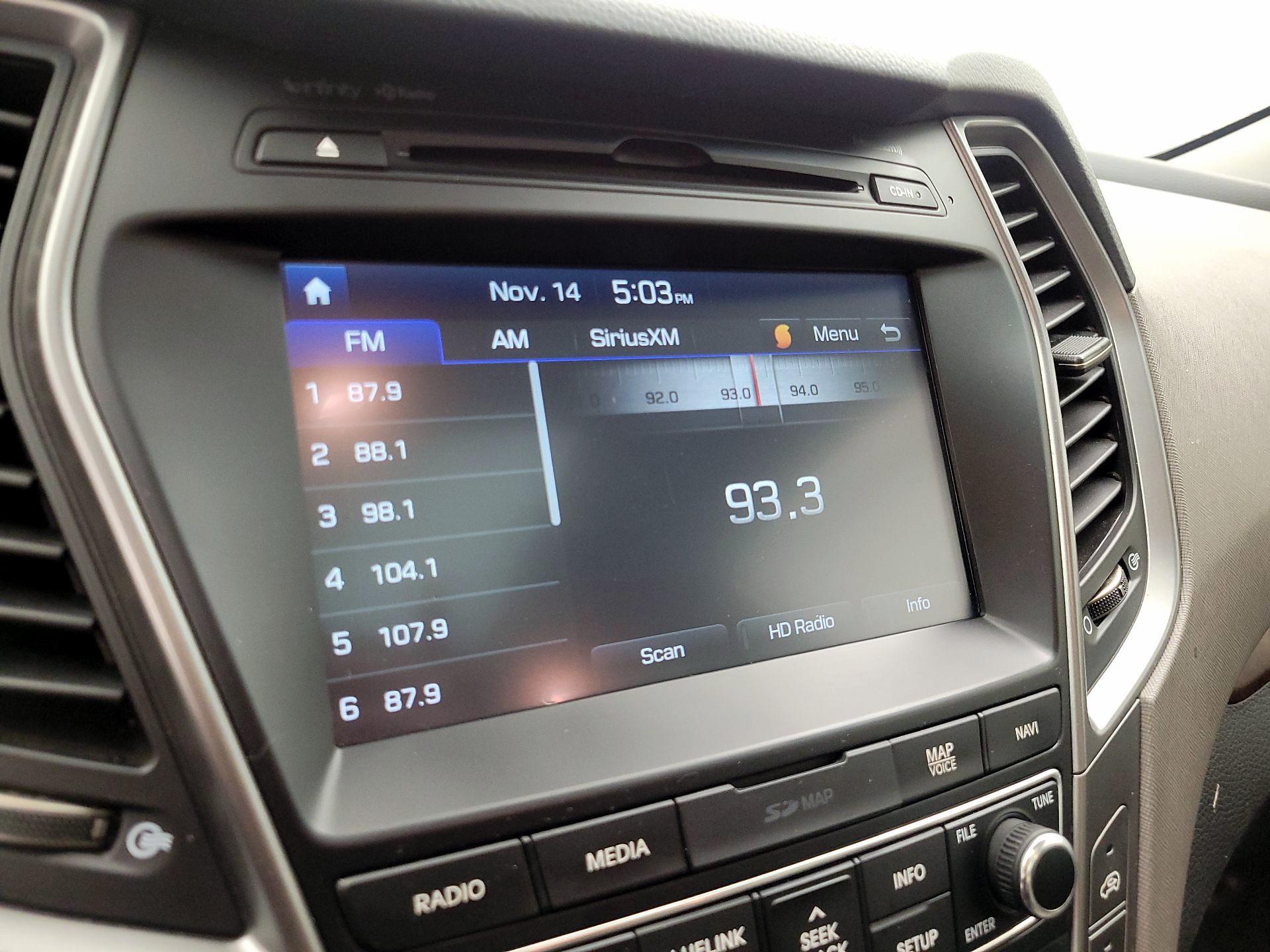 Thumbnail: 2018 Hyundai Santa Fe - 15