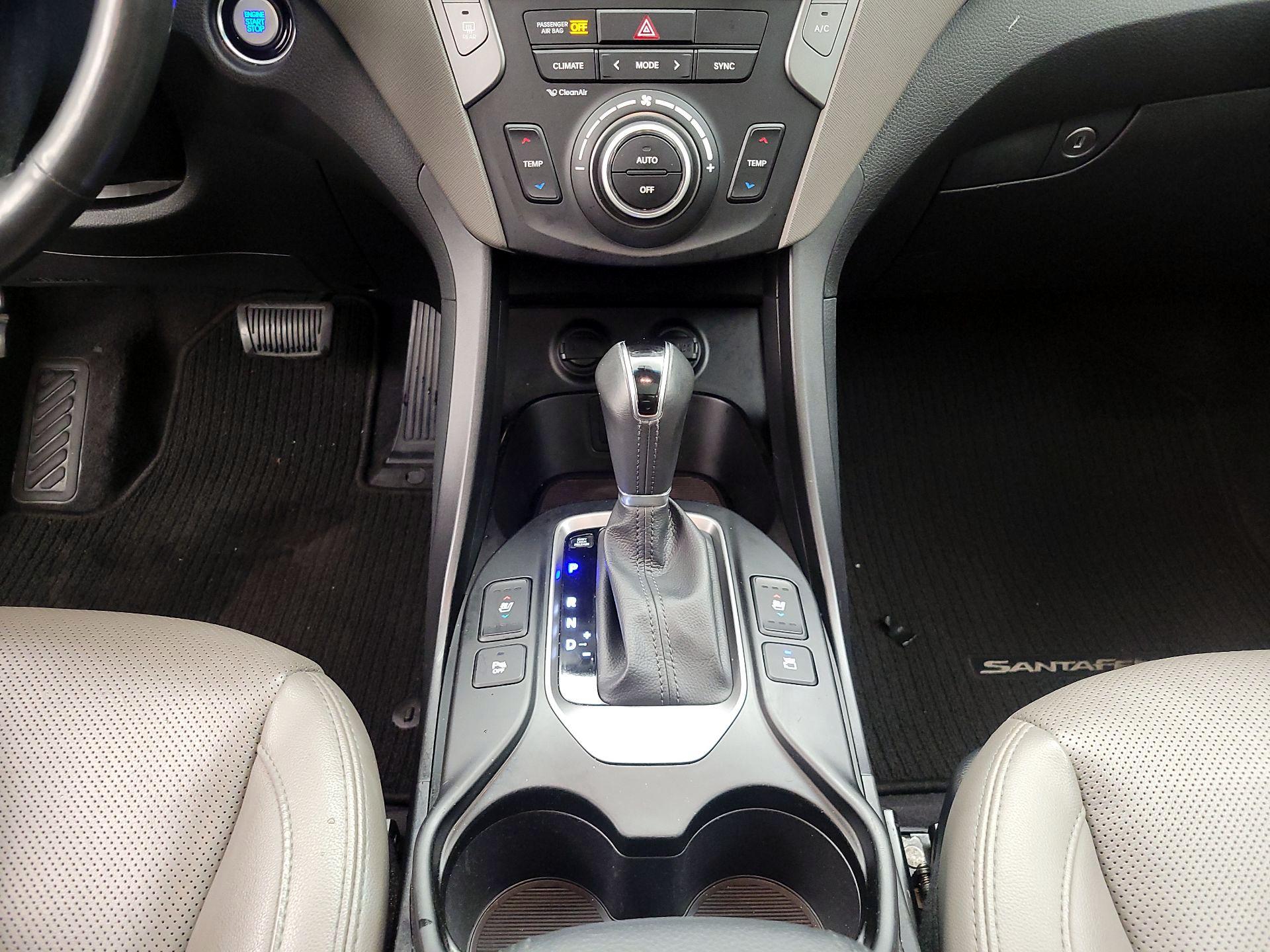 Thumbnail: 2018 Hyundai Santa Fe - 17