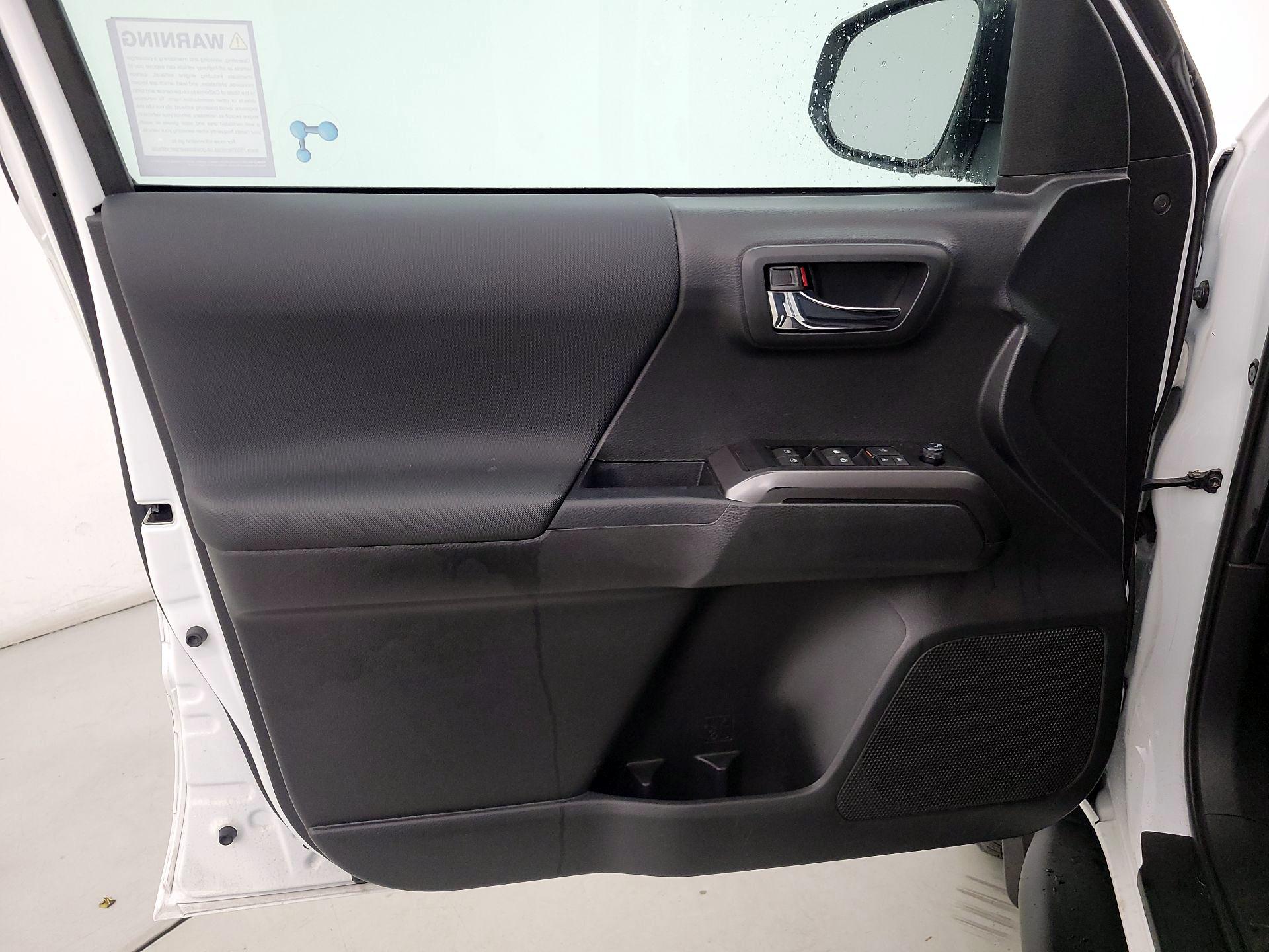 Thumbnail: 2023 Toyota Tacoma - 12