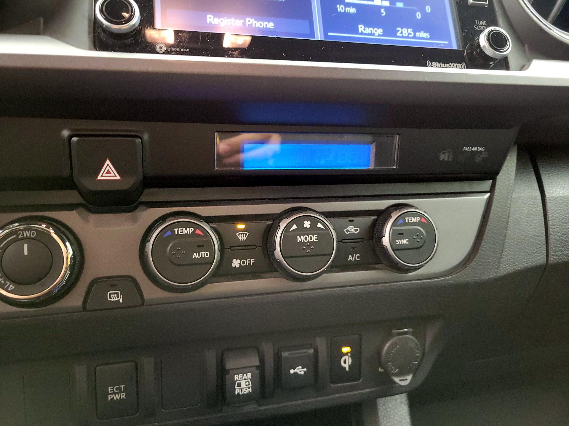 Thumbnail: 2023 Toyota Tacoma - 16