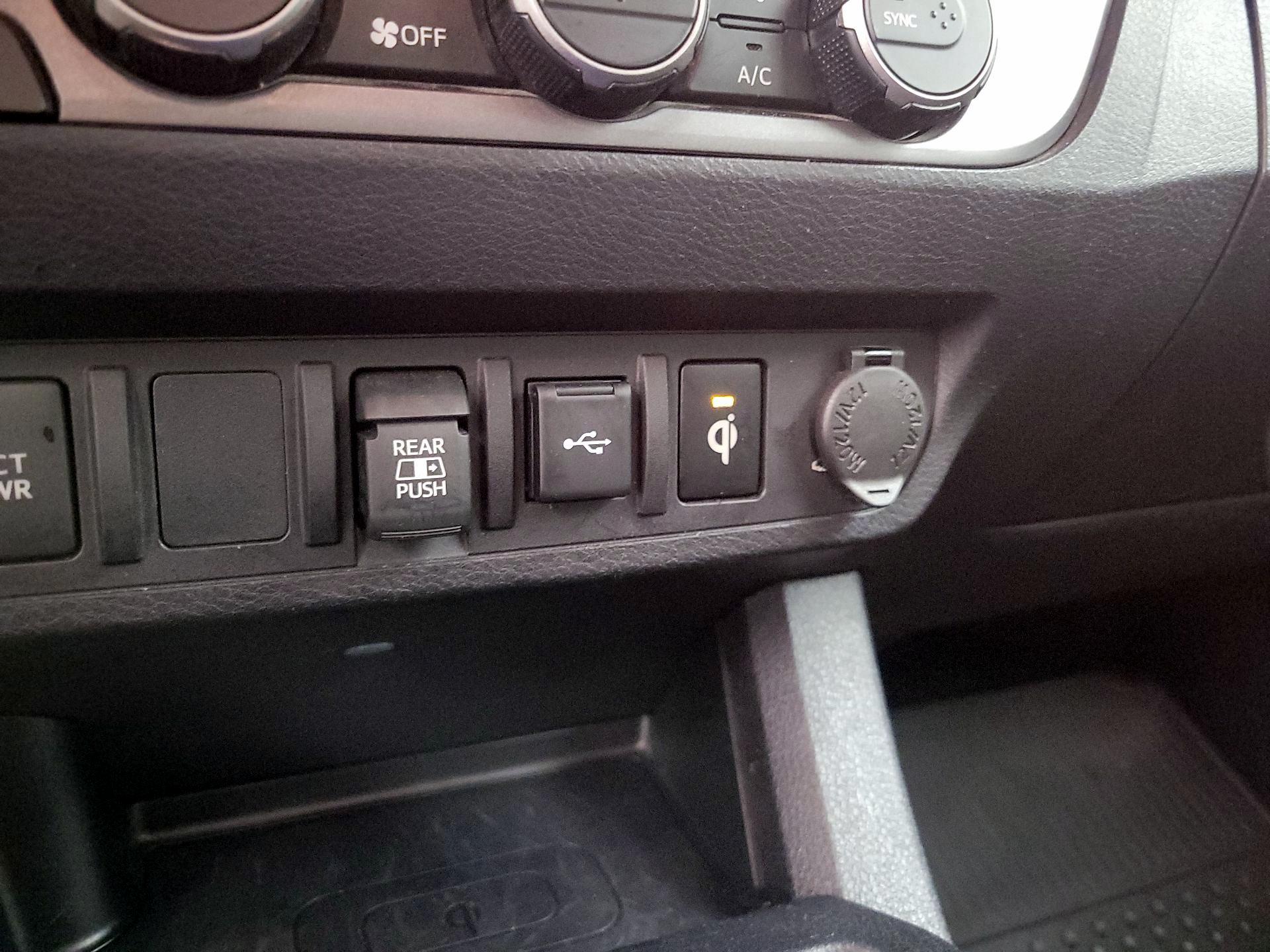 Thumbnail: 2023 Toyota Tacoma - 18